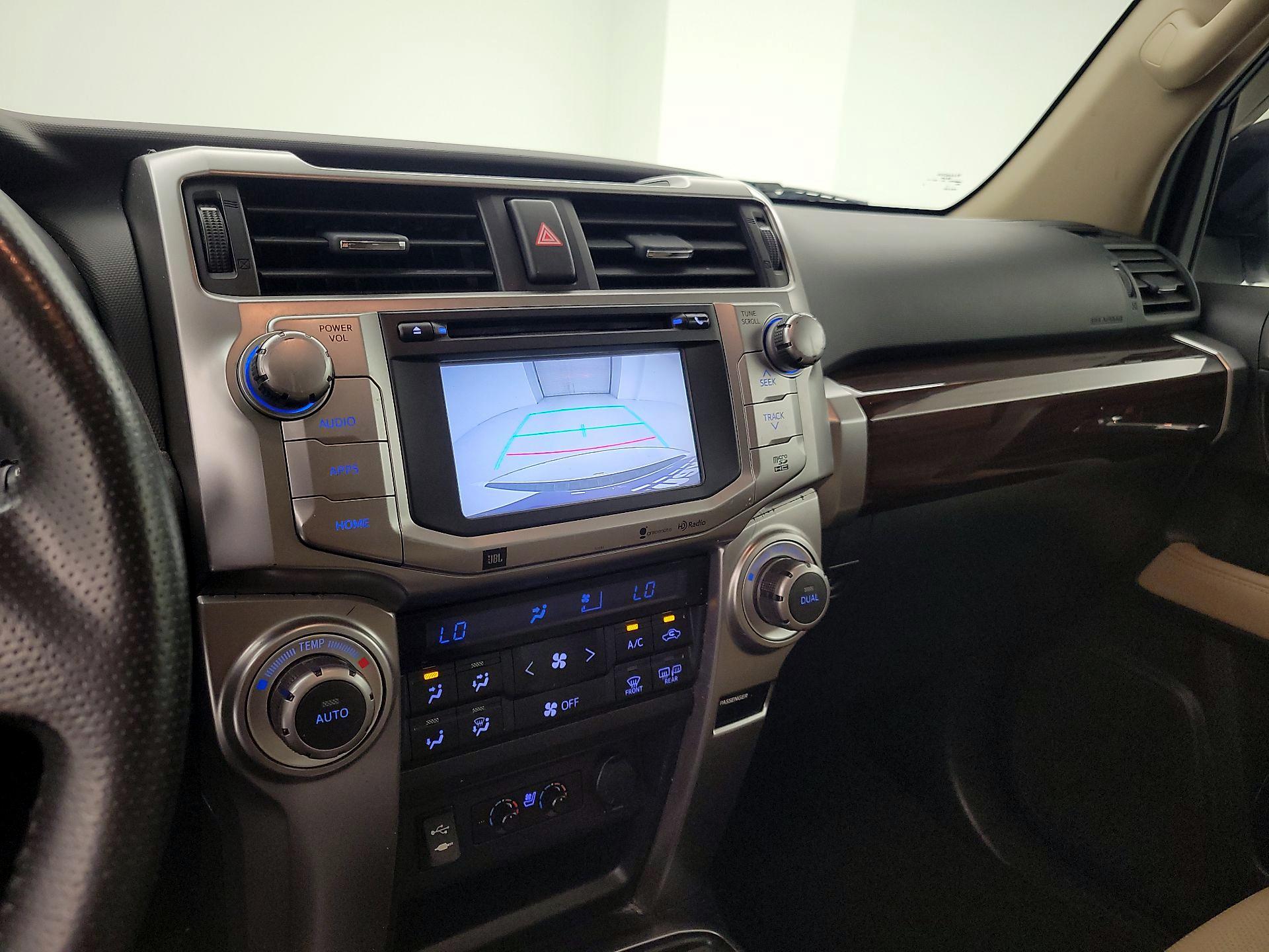 Thumbnail: 2014 Toyota 4Runner - 15