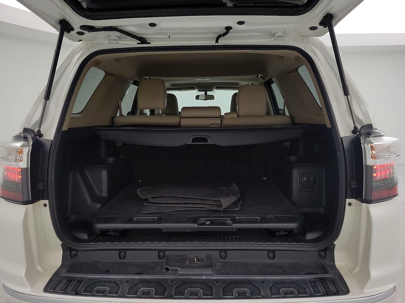 2014 Toyota 4Runner Limited - Photo 23
