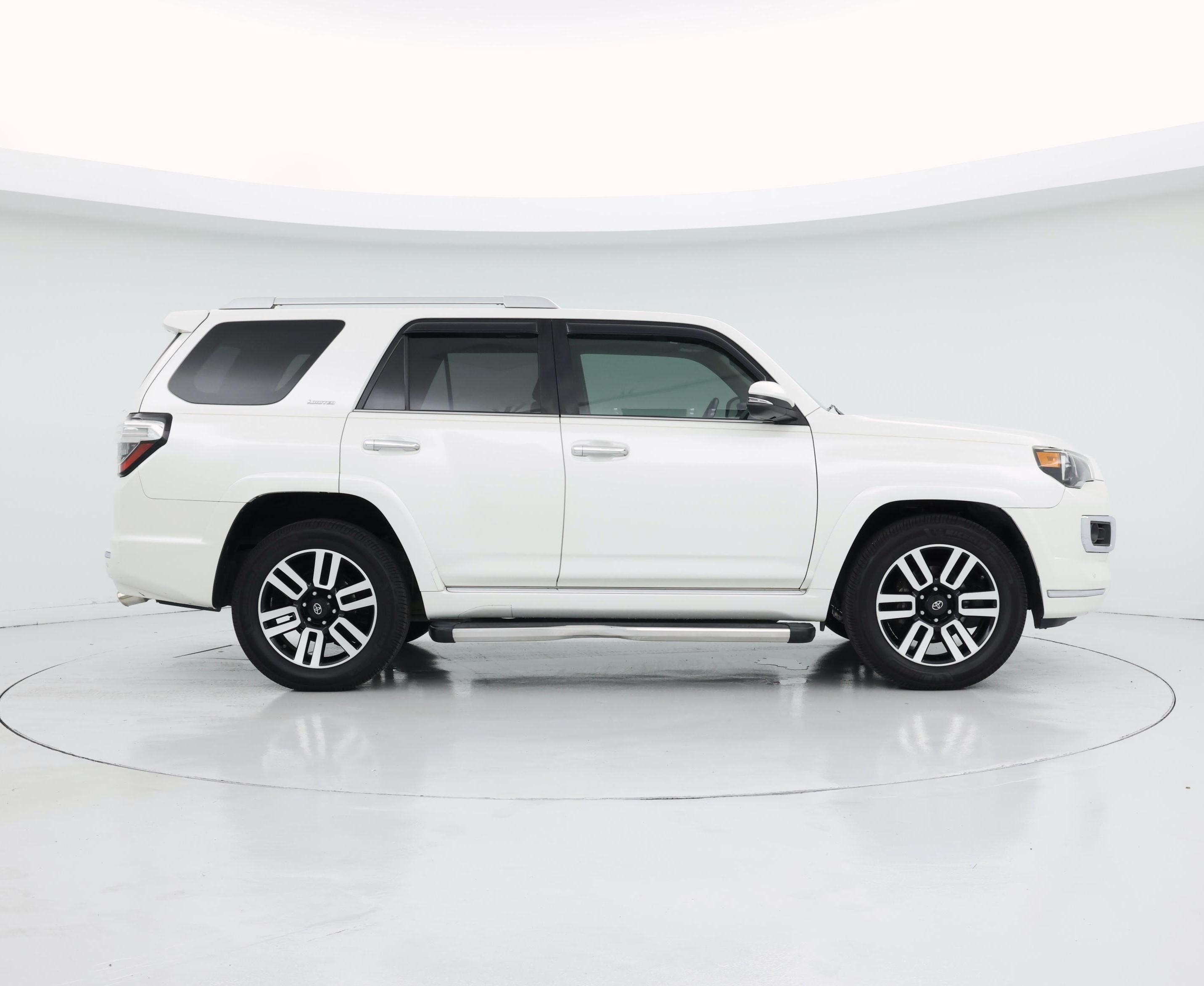 Thumbnail: 2014 Toyota 4Runner - 7