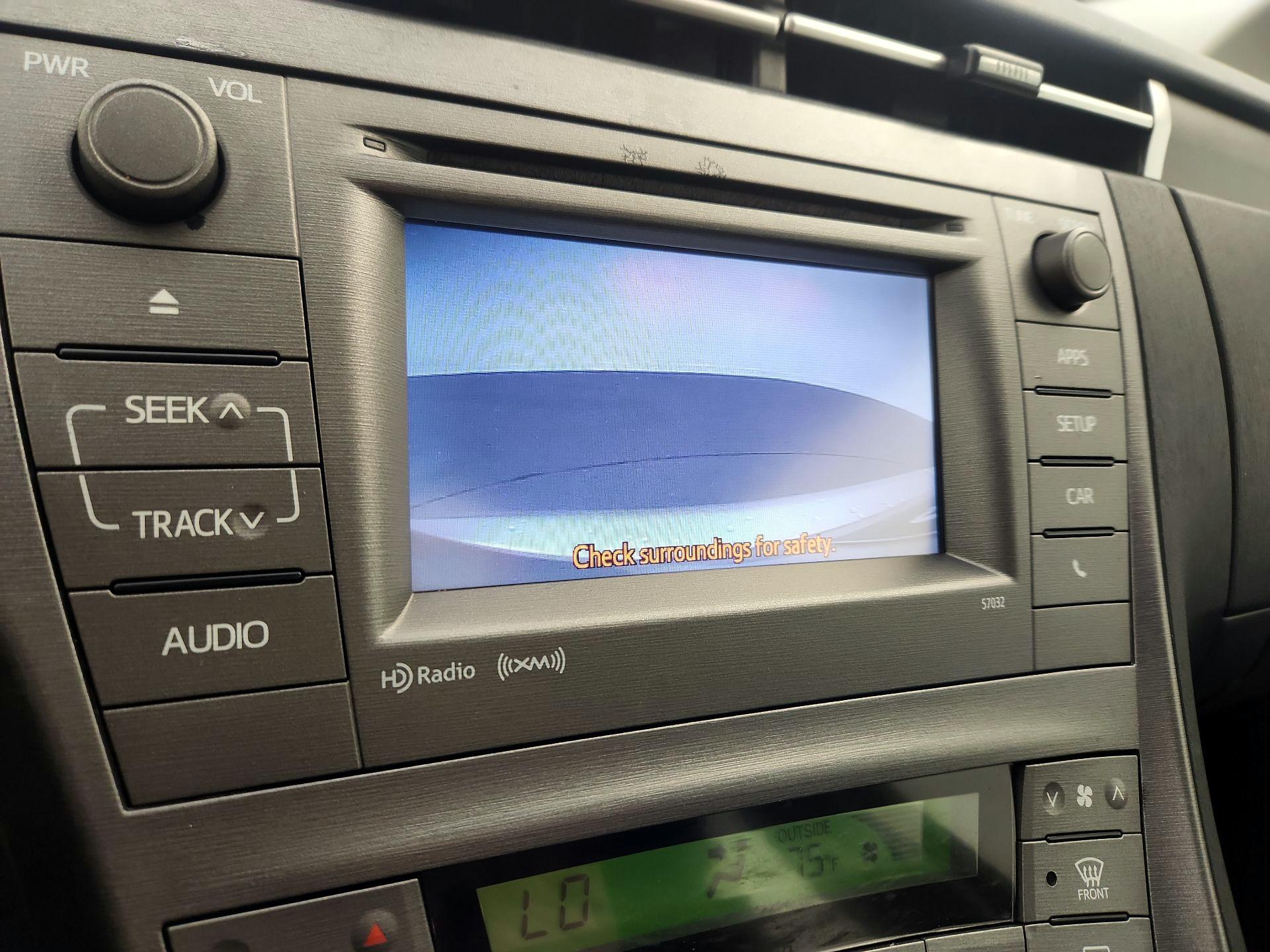 Thumbnail: 2014 Toyota Prius - 14