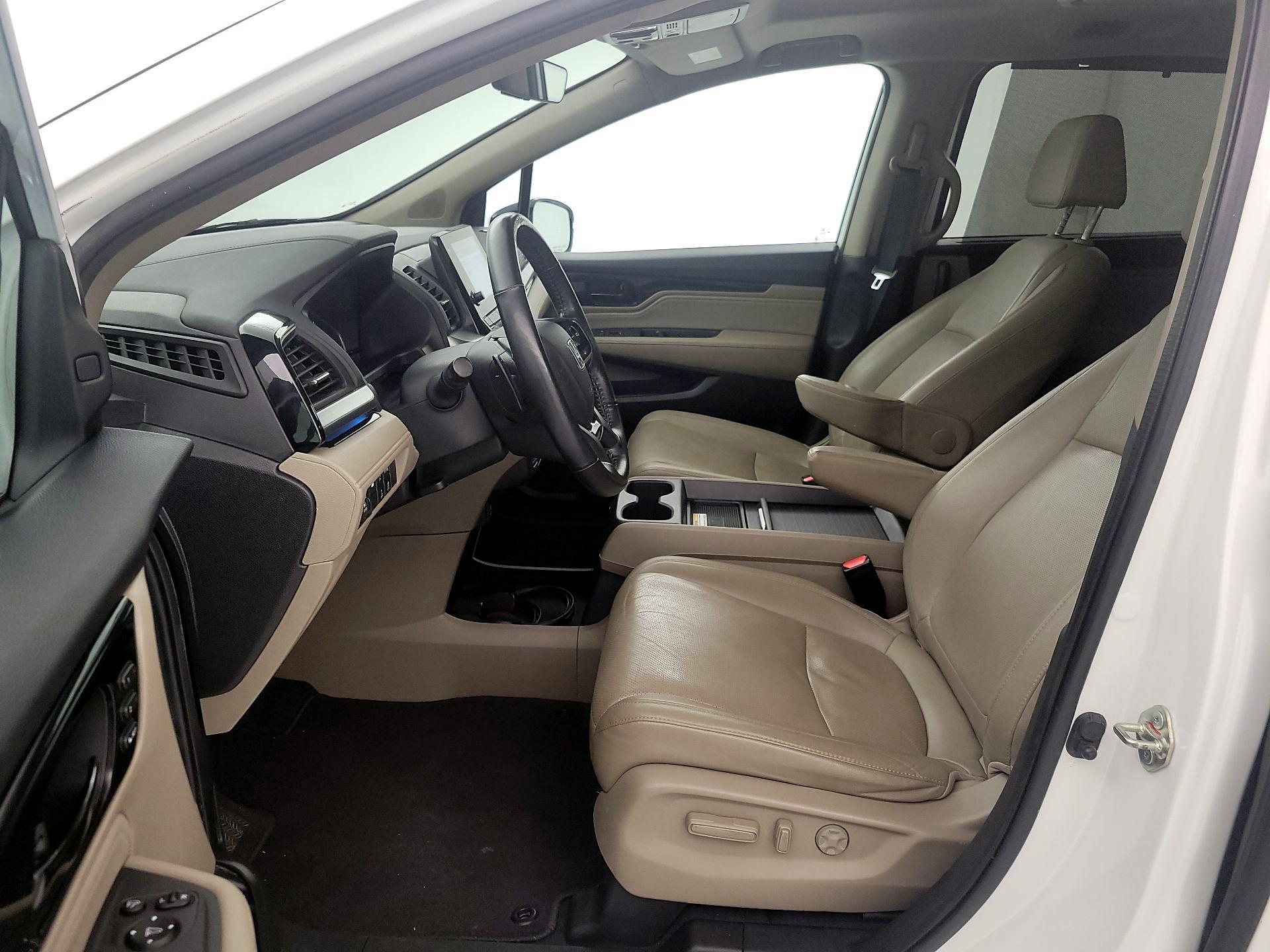 Thumbnail: 2020 Honda Odyssey - 11