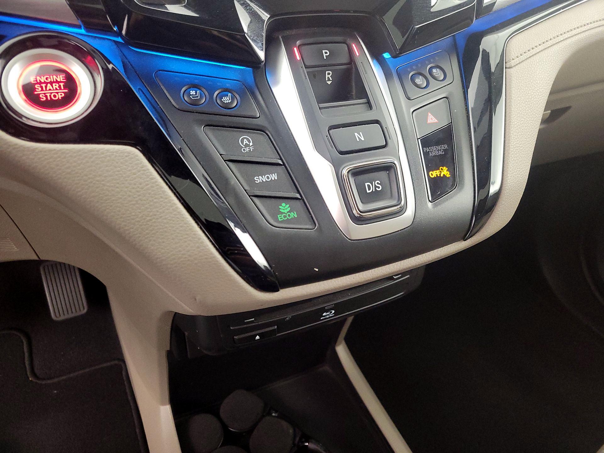Thumbnail: 2020 Honda Odyssey - 18