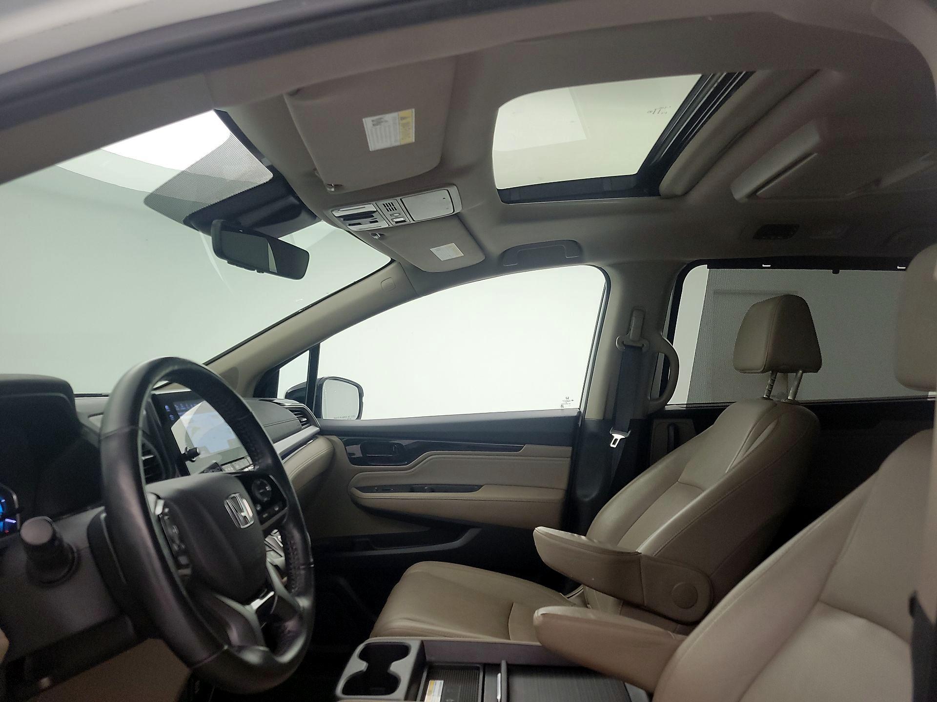 Thumbnail: 2020 Honda Odyssey - 20