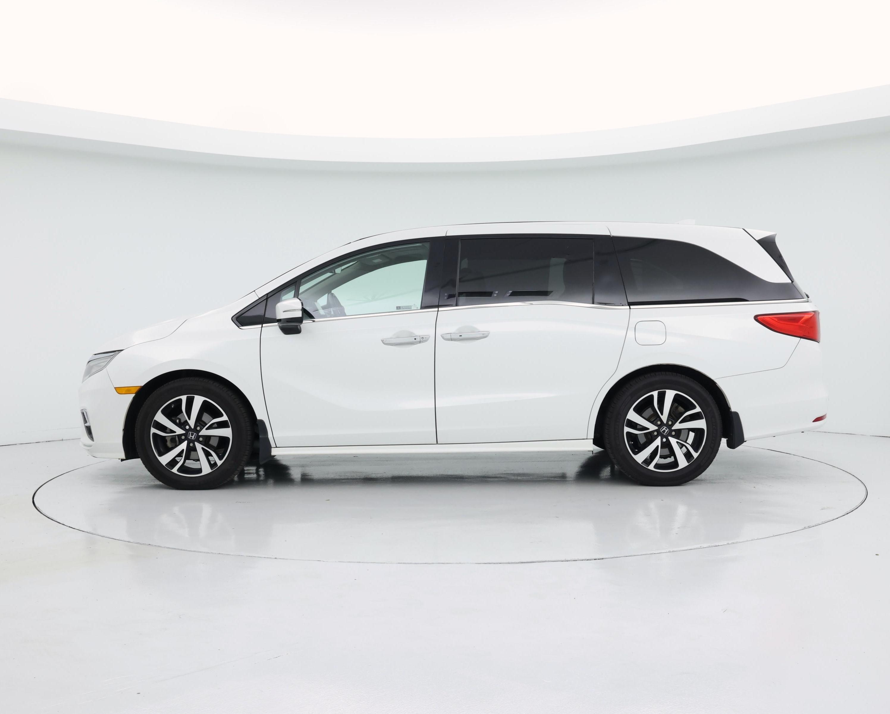 Thumbnail: 2020 Honda Odyssey - 3