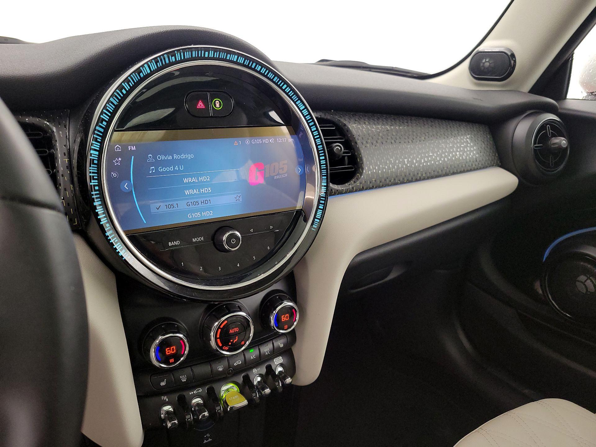 Thumbnail: 2023 MINI Cooper Hardtop - 16