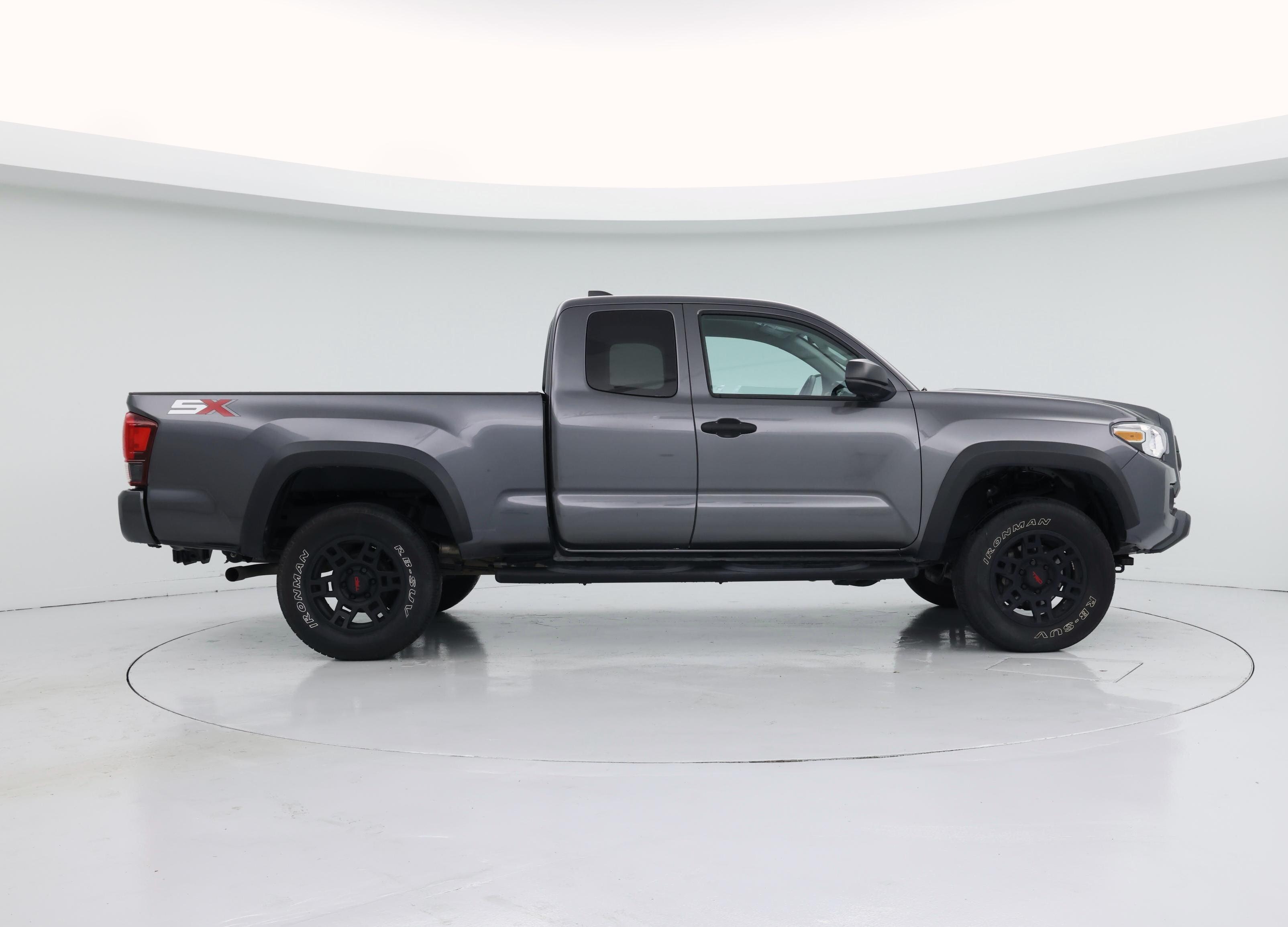Thumbnail: 2022 Toyota Tacoma - 7