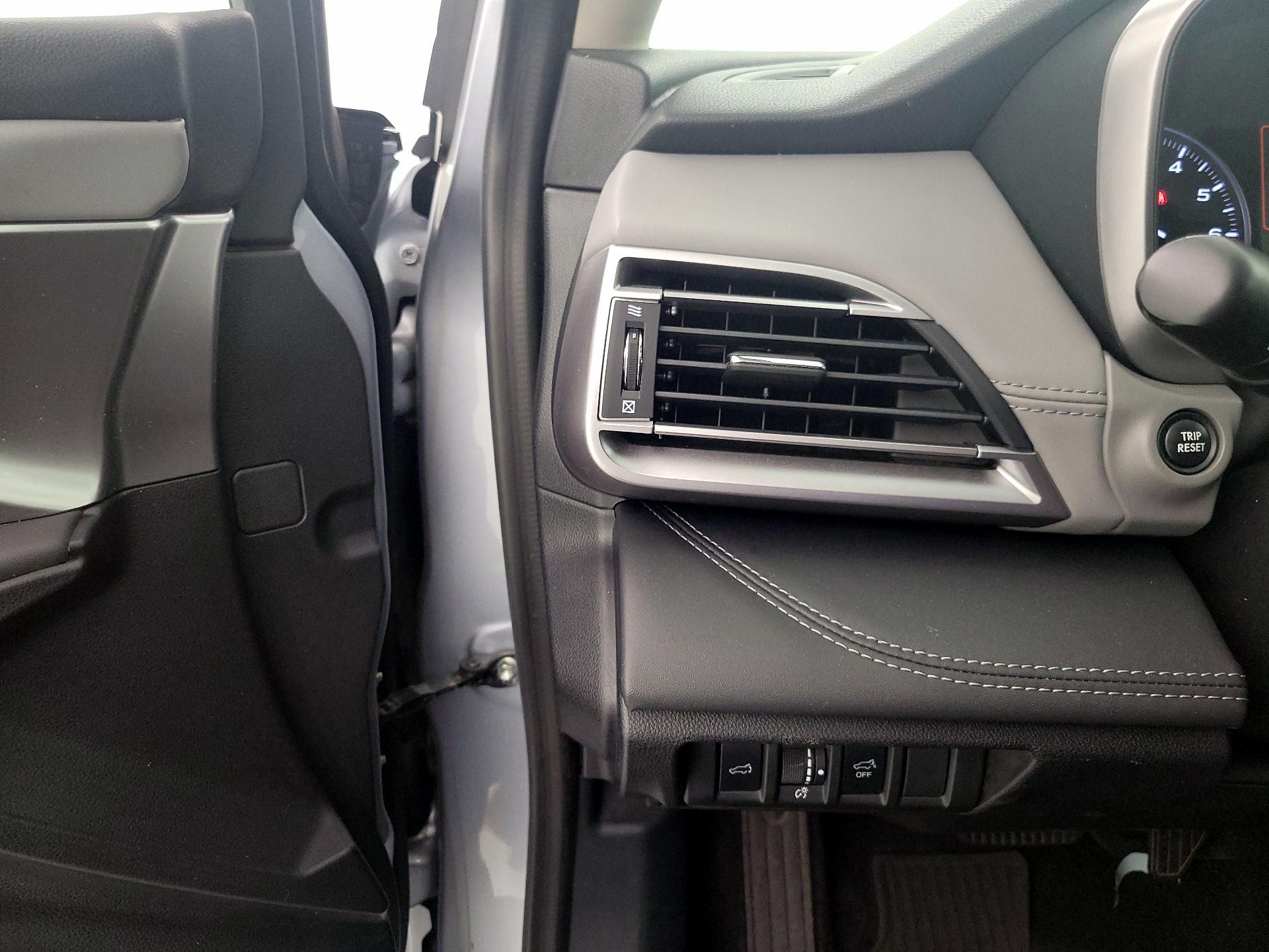 Thumbnail: 2020 Subaru Outback - 13