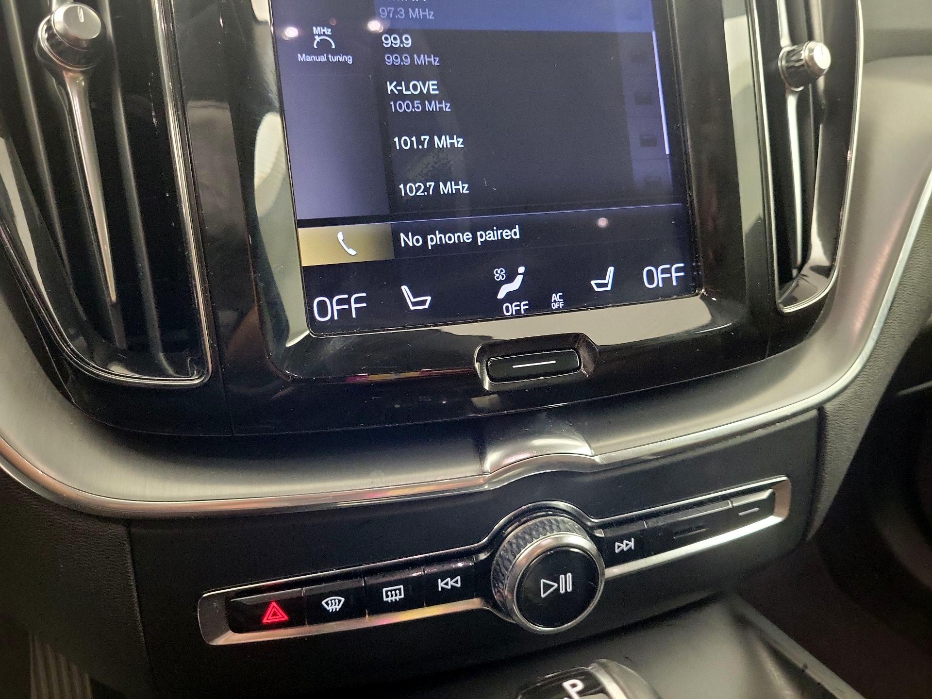 Thumbnail: 2019 Volvo XC60 - 14