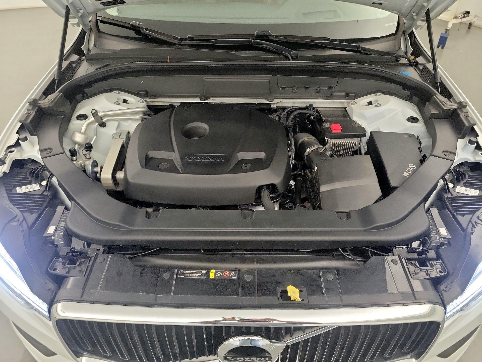Thumbnail: 2019 Volvo XC60 - 20