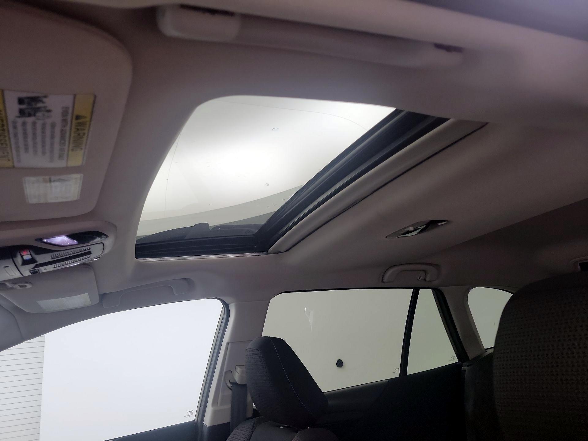Thumbnail: 2020 Subaru Outback - 17