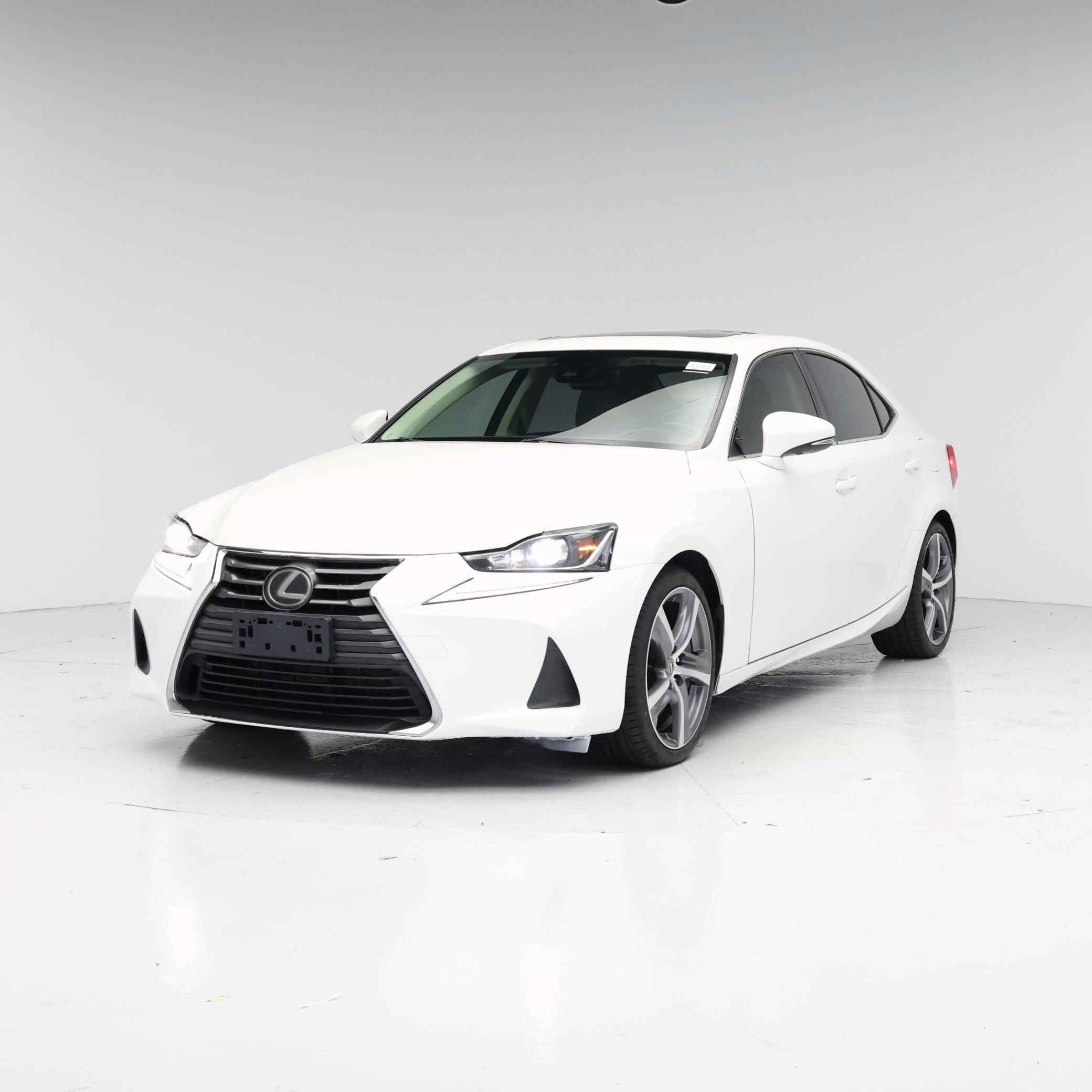 Thumbnail: 2018 Lexus IS - 4