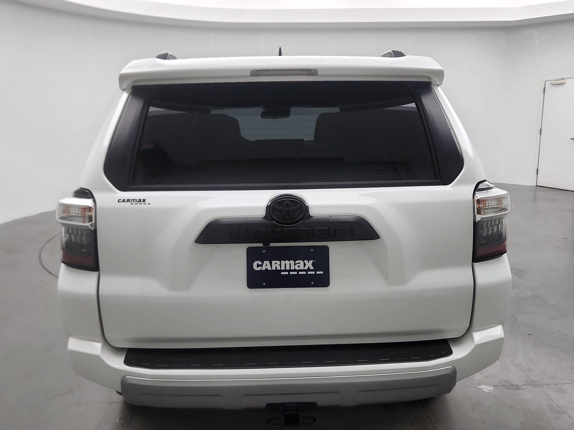 Thumbnail: 2023 Toyota 4Runner - 6
