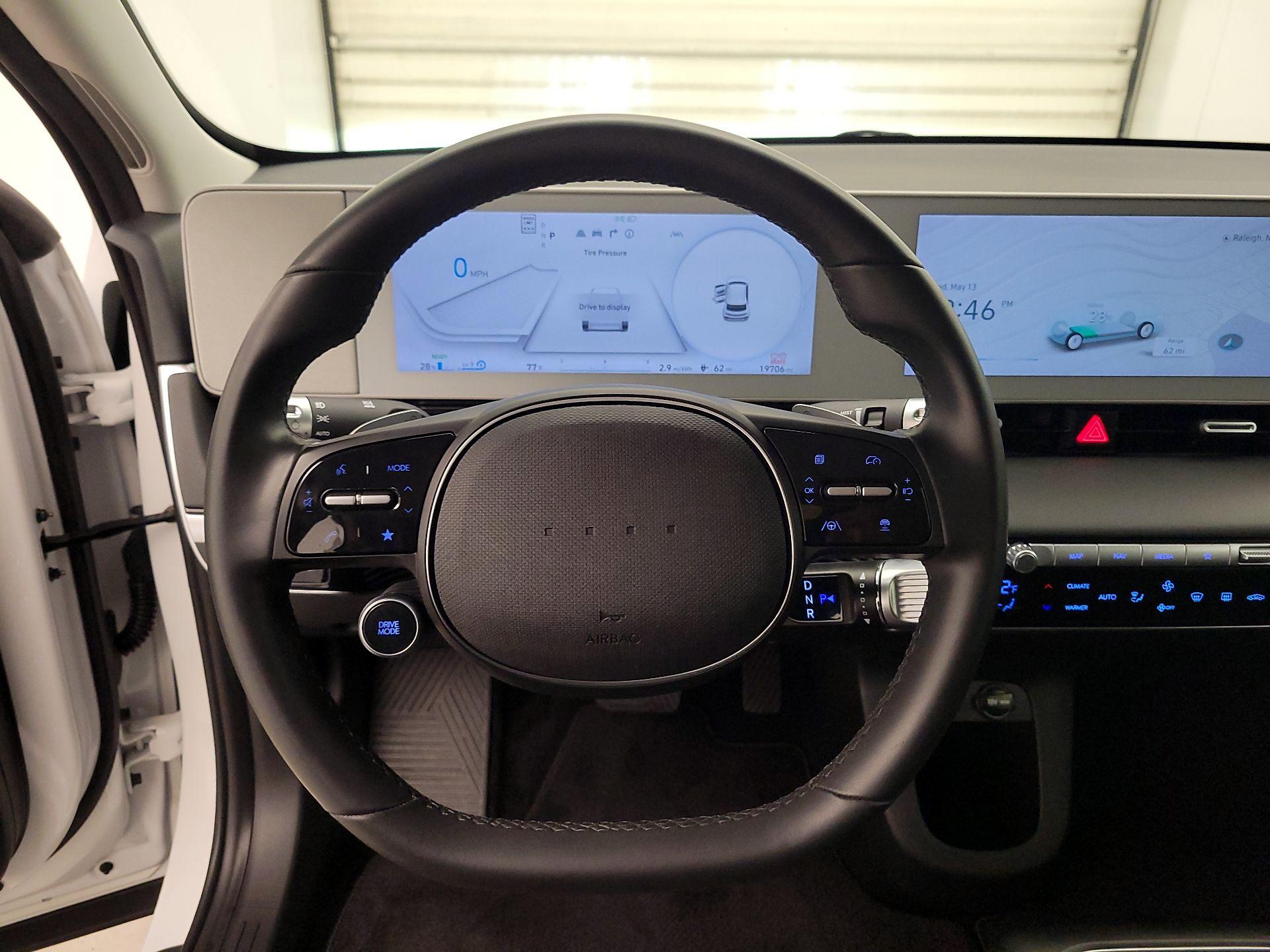 Thumbnail: 2023 Hyundai Ioniq 5 - 10