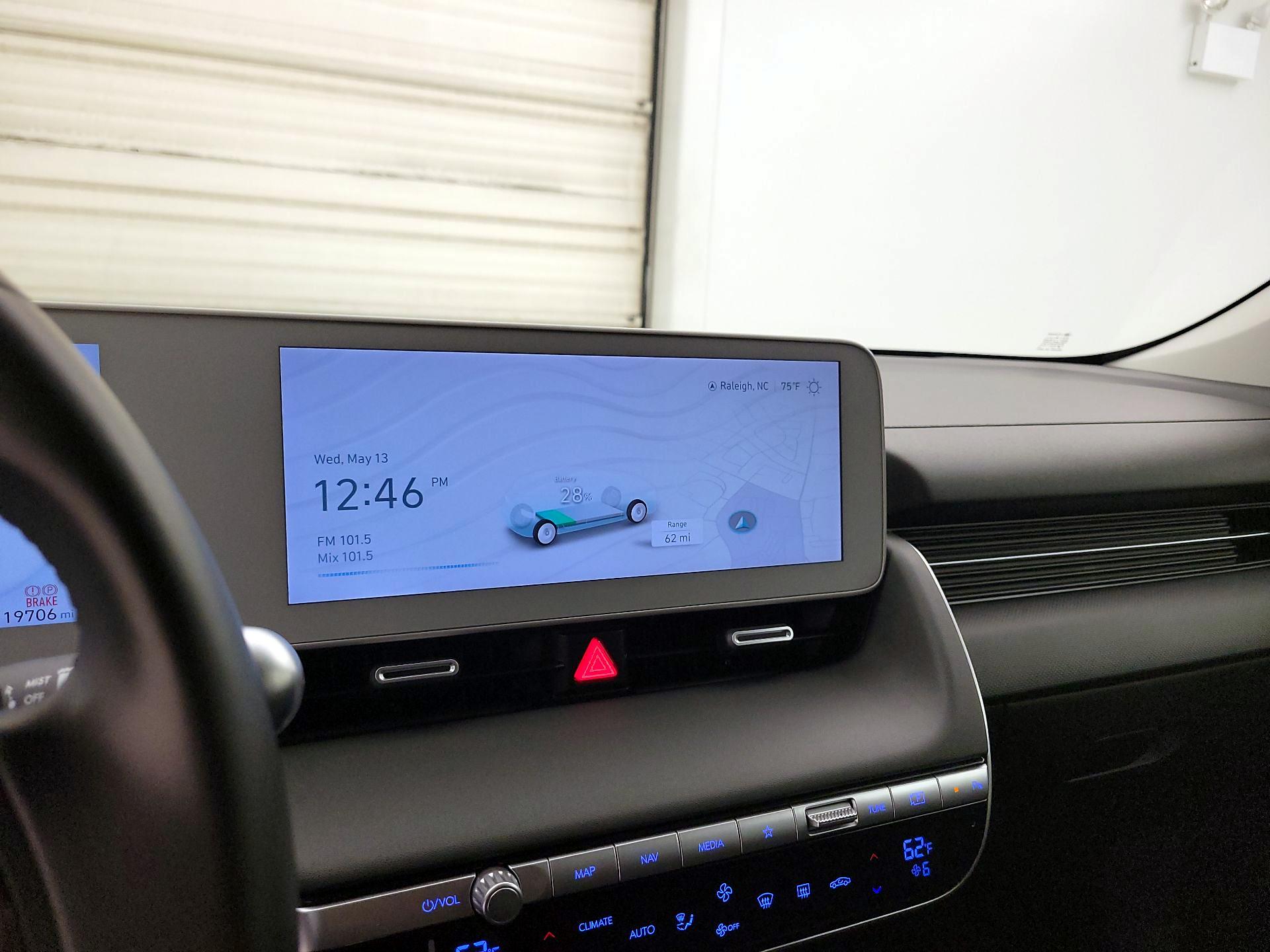 Thumbnail: 2023 Hyundai Ioniq 5 - 15