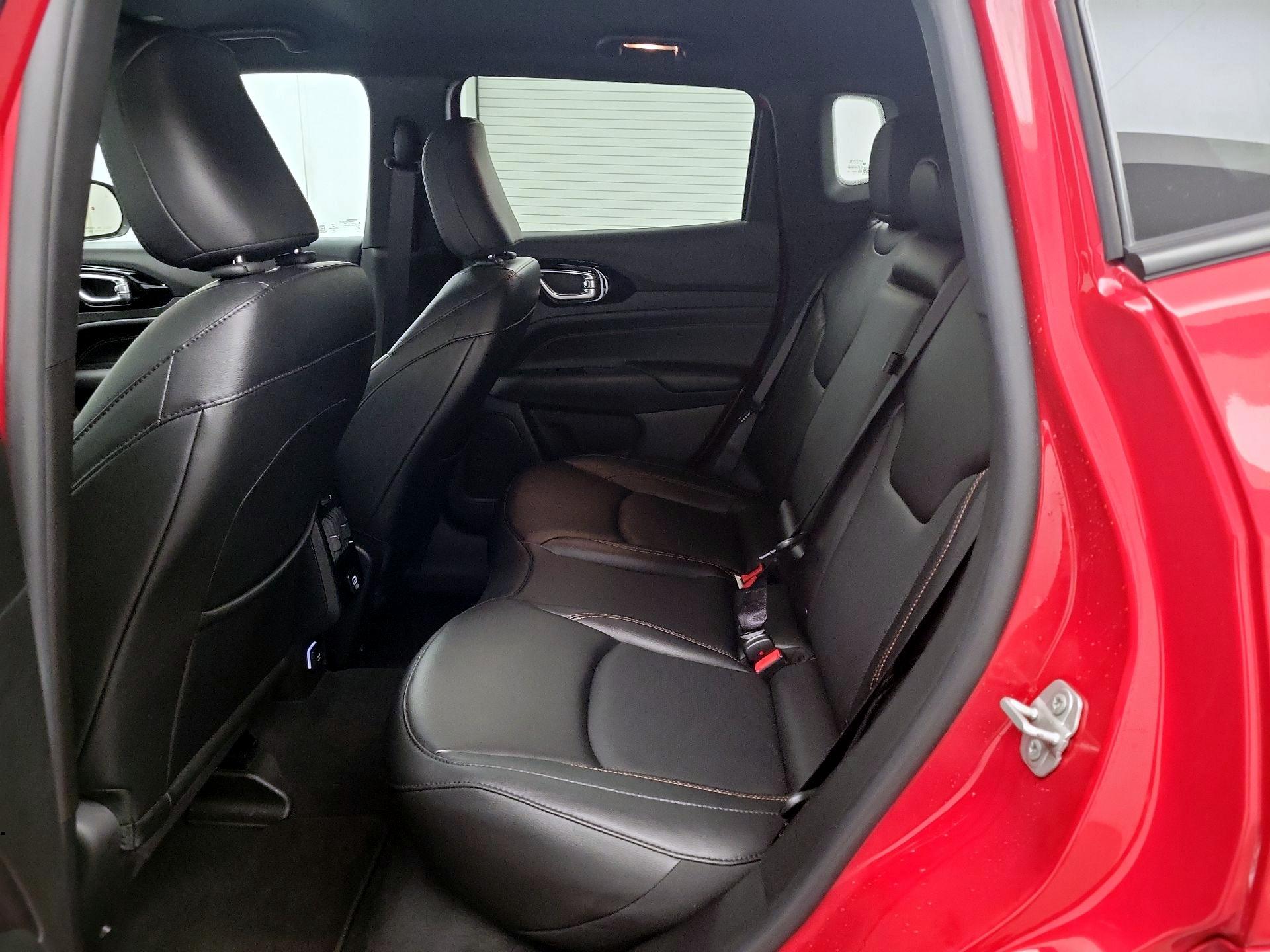 Thumbnail: 2022 Jeep Compass - 19