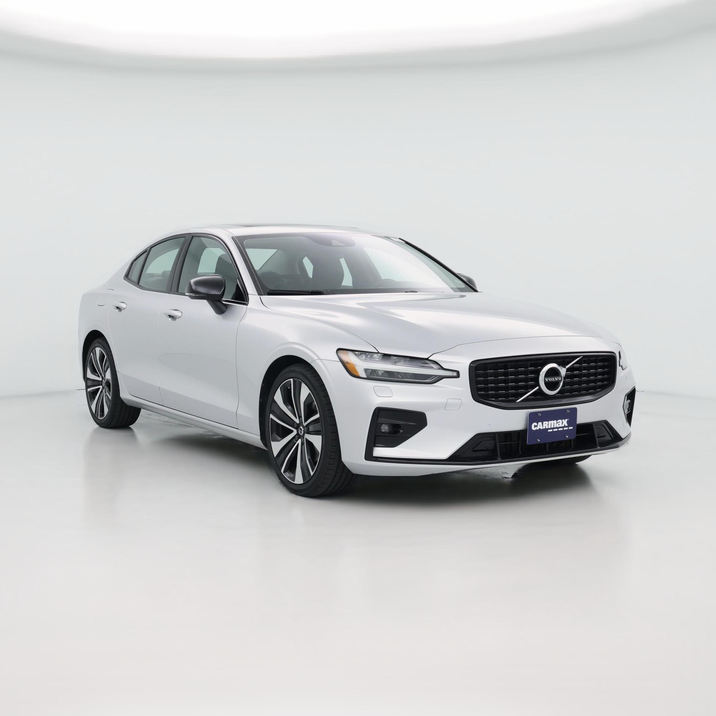 Thumbnail: 2022 Volvo S60 - 1