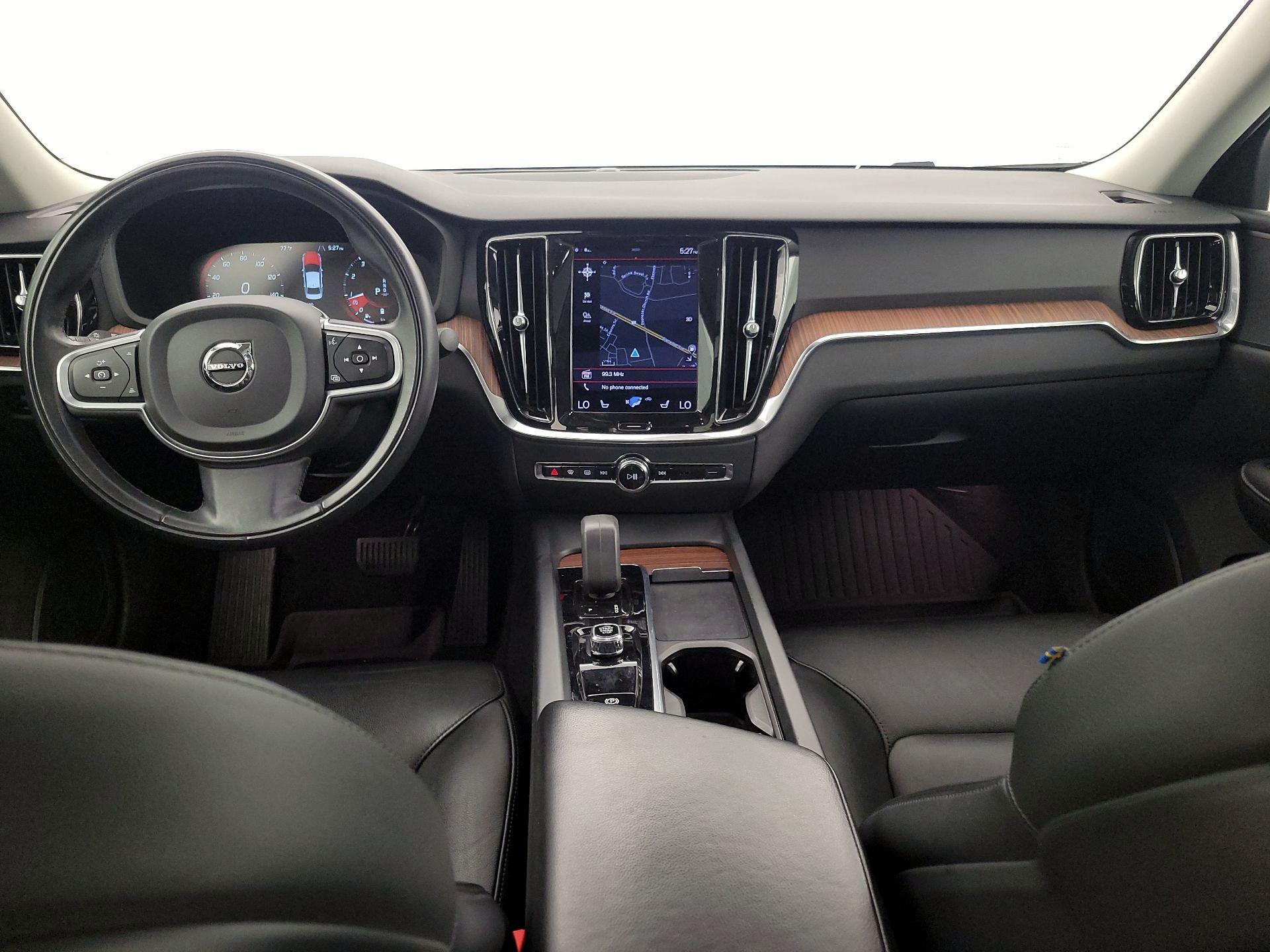 Thumbnail: 2022 Volvo S60 - 9