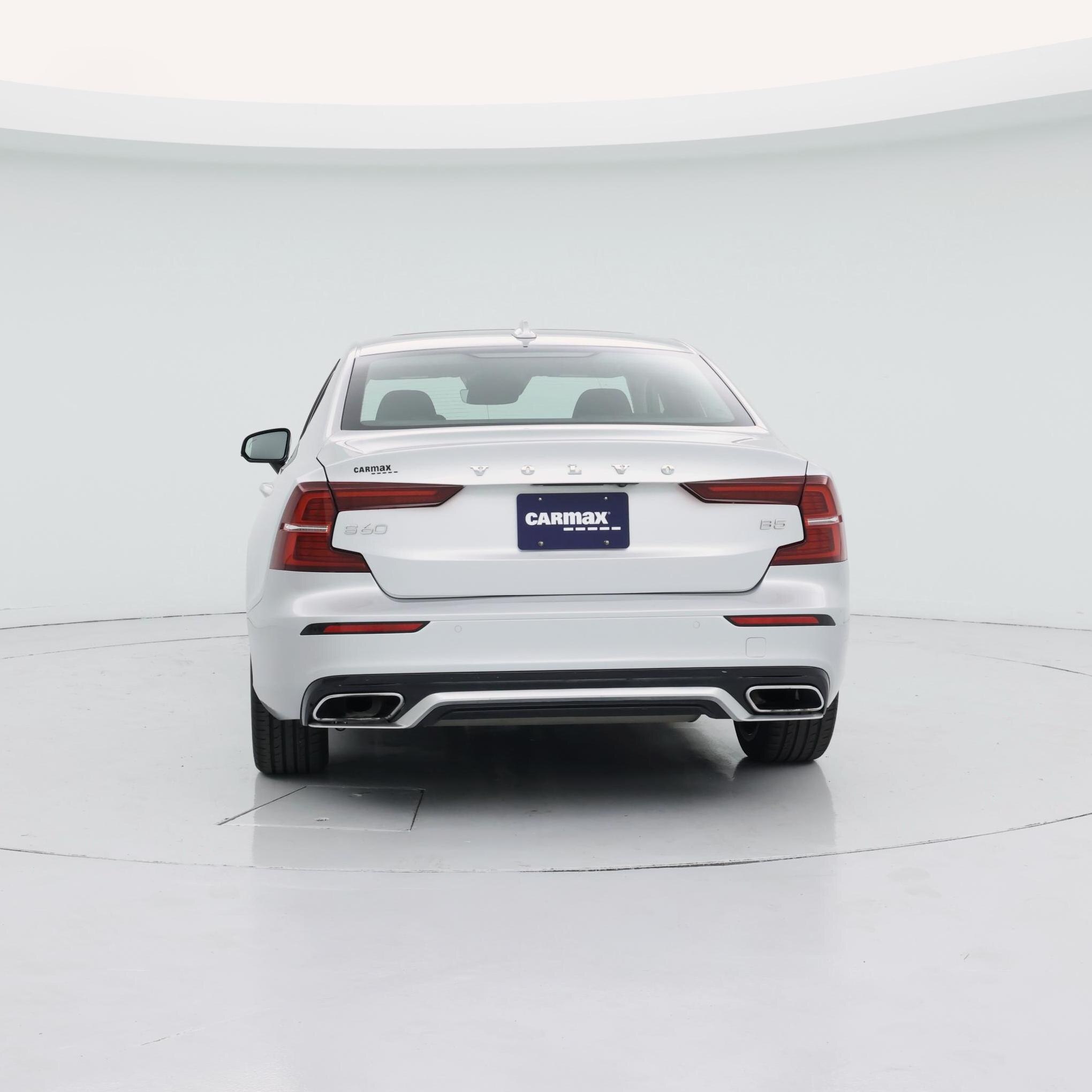 Thumbnail: 2022 Volvo S60 - 6