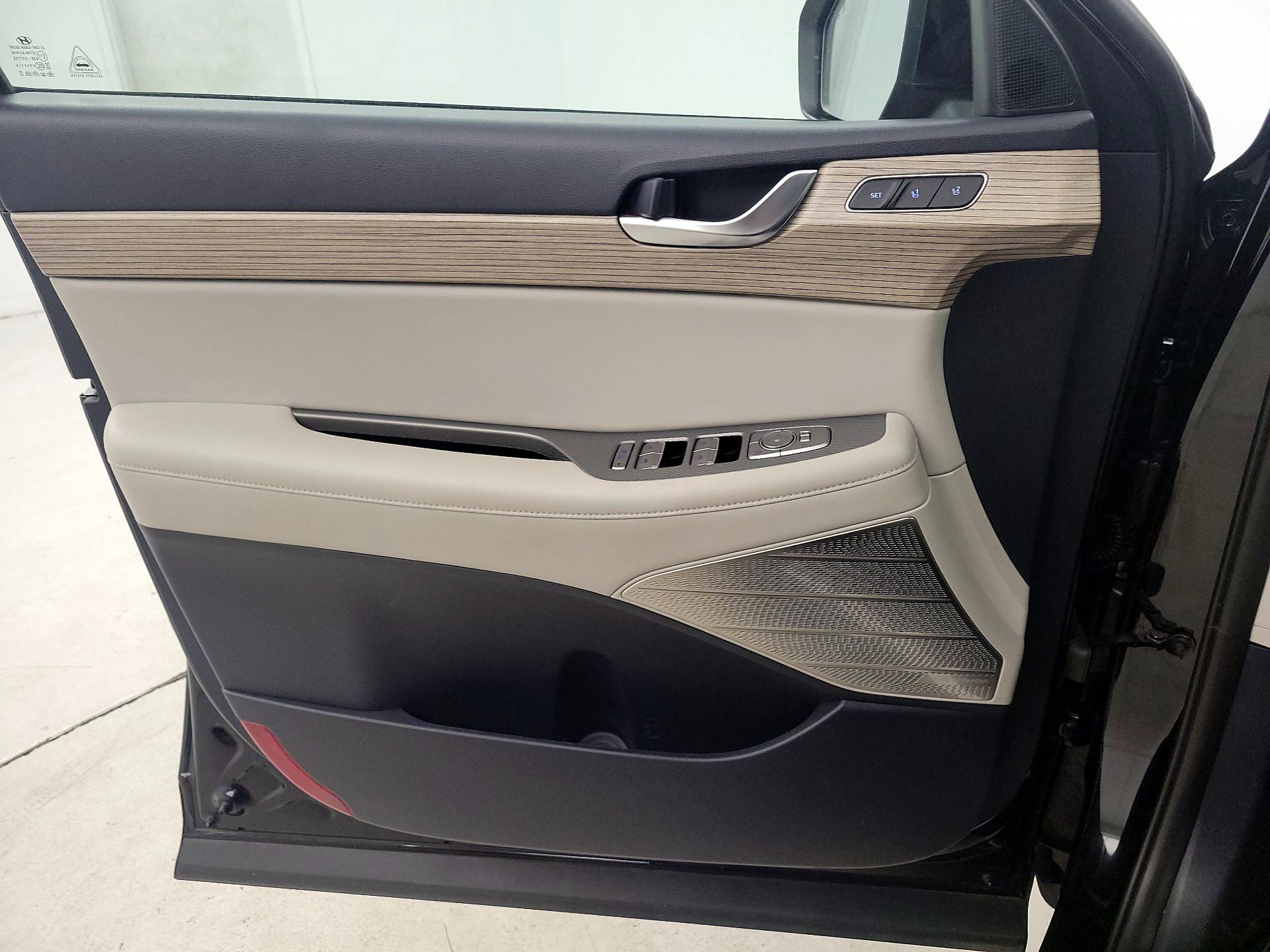 Thumbnail: 2022 Hyundai Palisade - 12