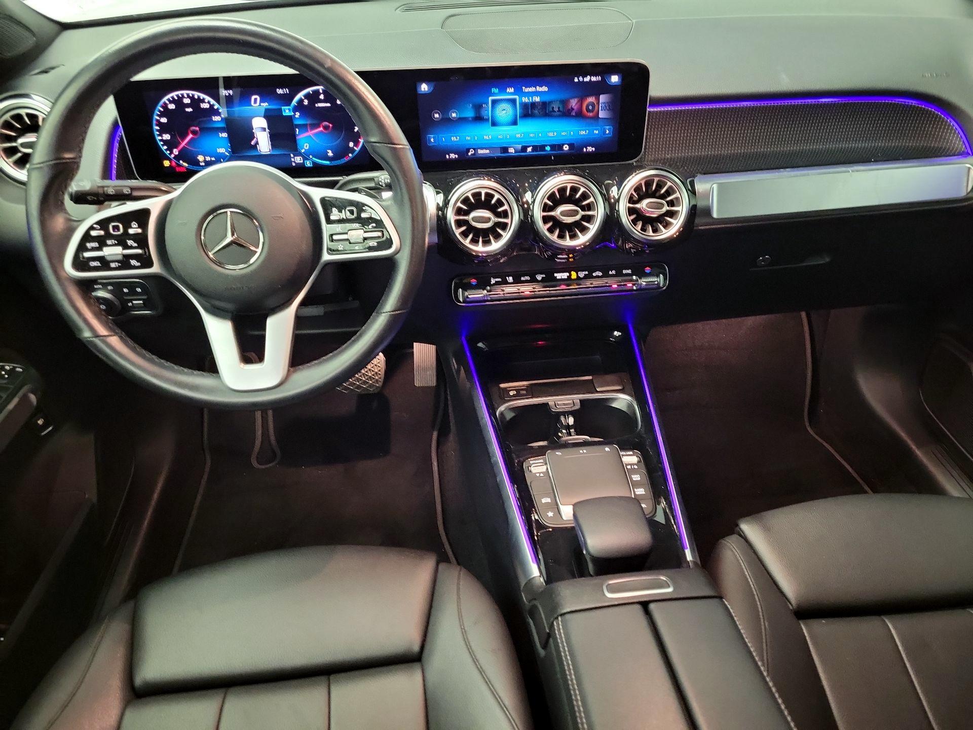 Thumbnail: 2021 Mercedes-Benz GLB - 9