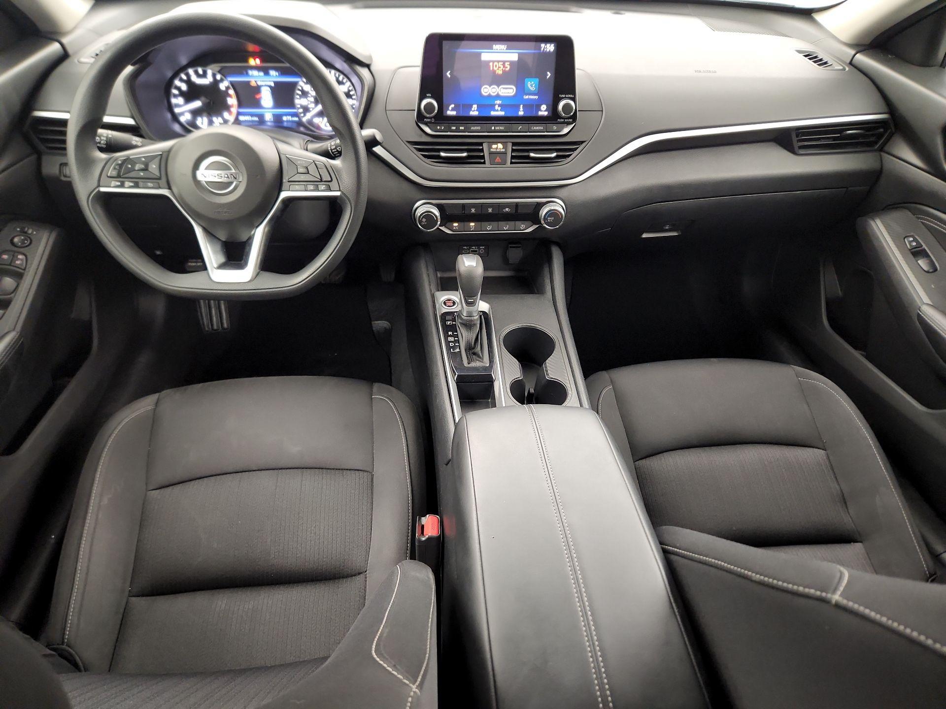Thumbnail: 2019 Nissan Altima - 8