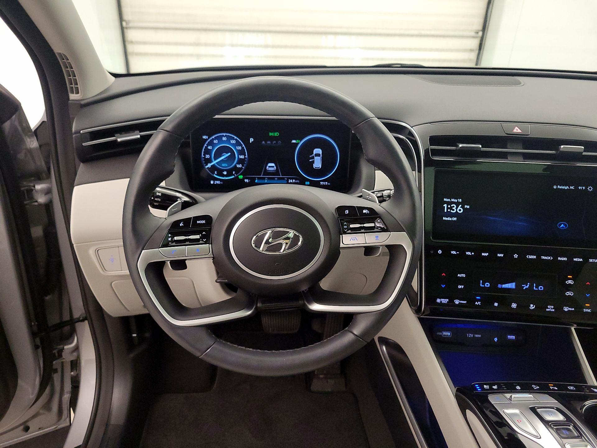 Thumbnail: 2023 Hyundai Tucson - 10