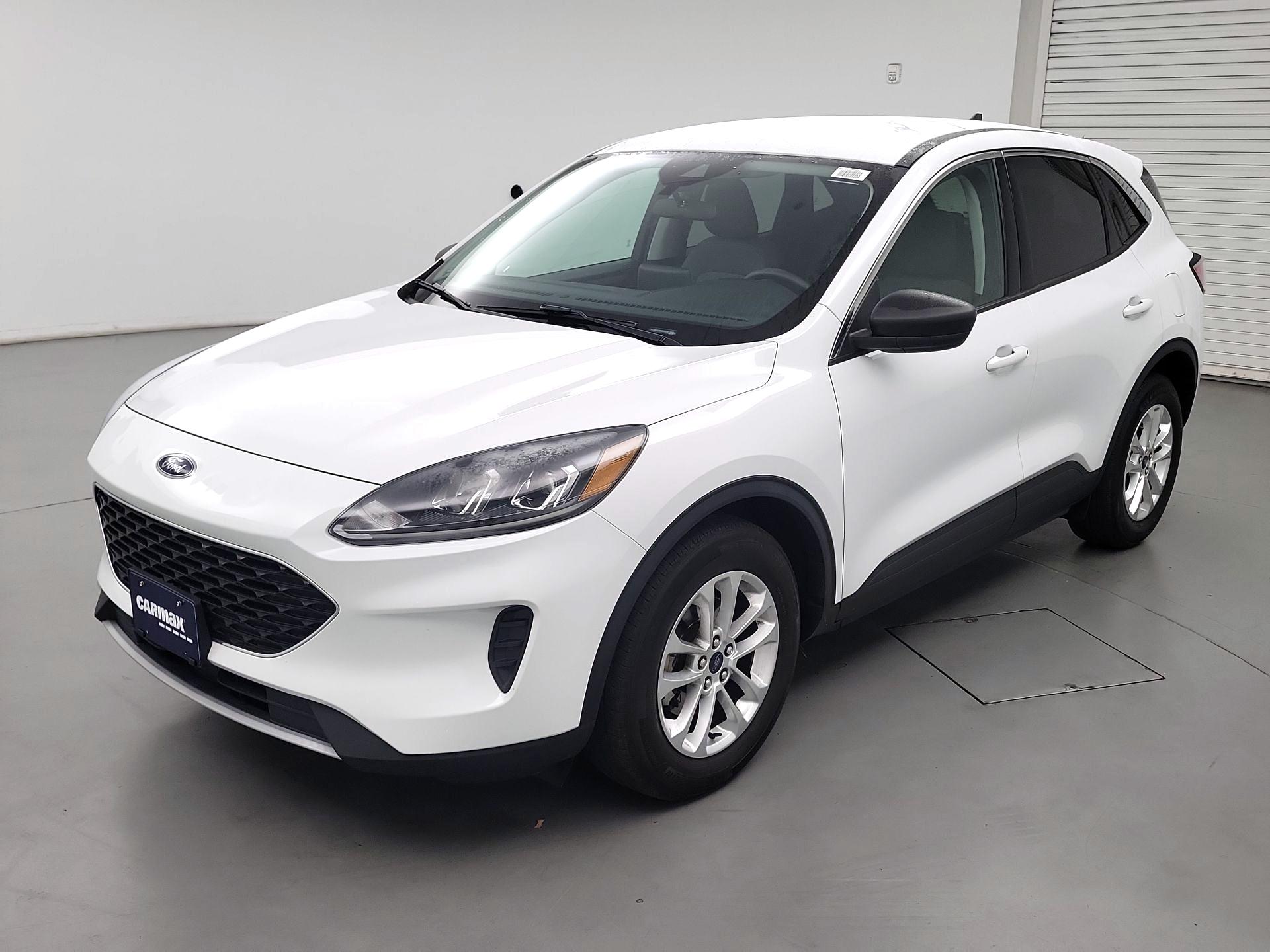 Thumbnail: 2022 Ford Escape - 3