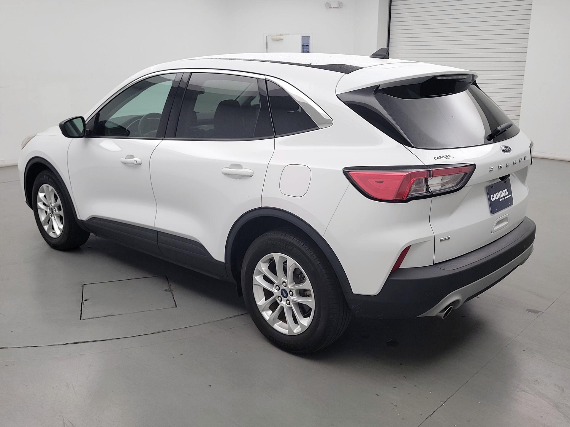 Thumbnail: 2022 Ford Escape - 7