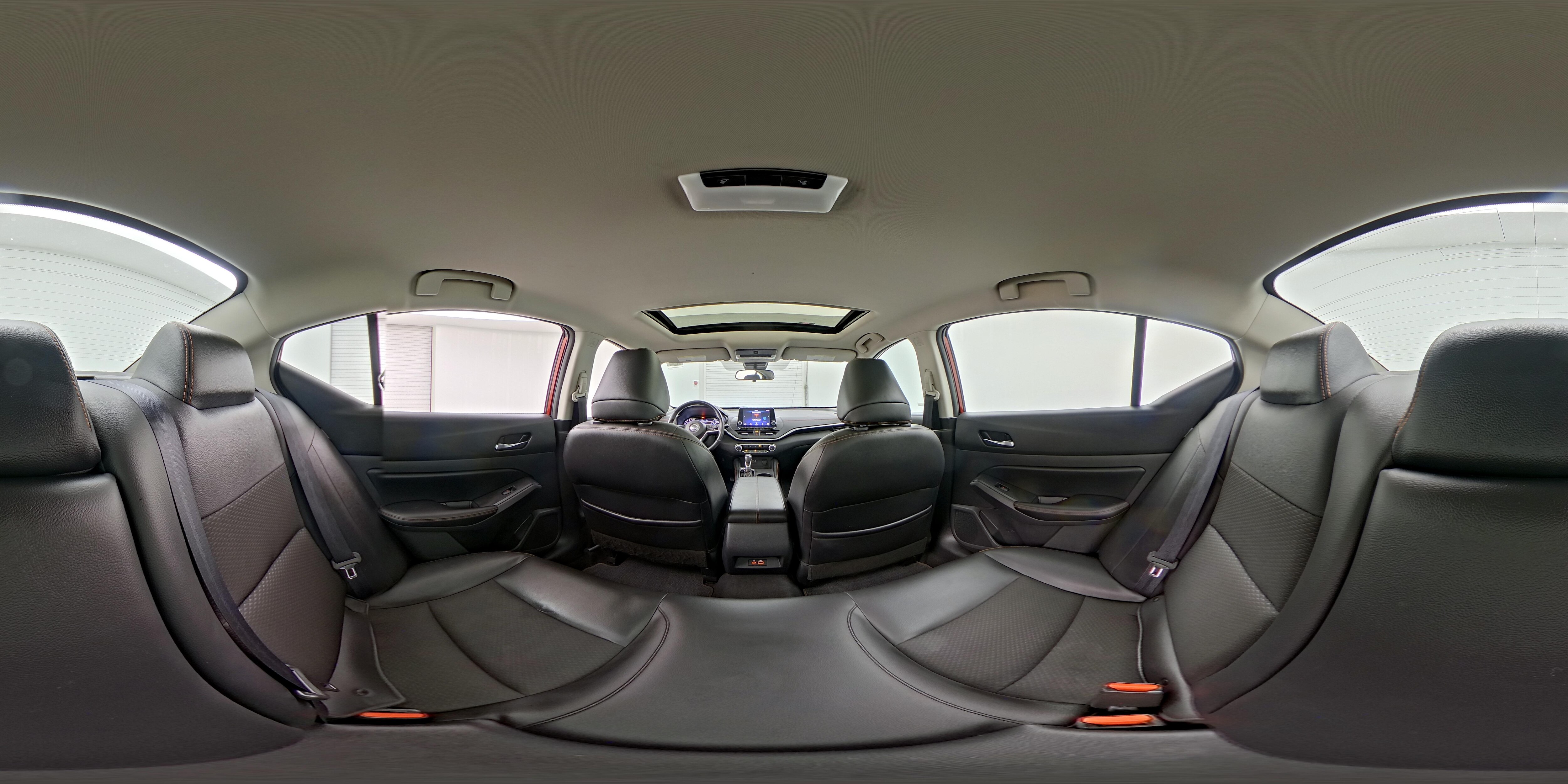 2021 Nissan Altima SR - Photo 26