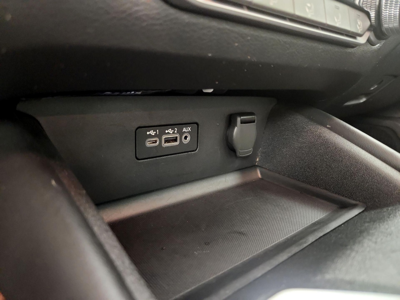 2021 Nissan Altima SR - Photo 19