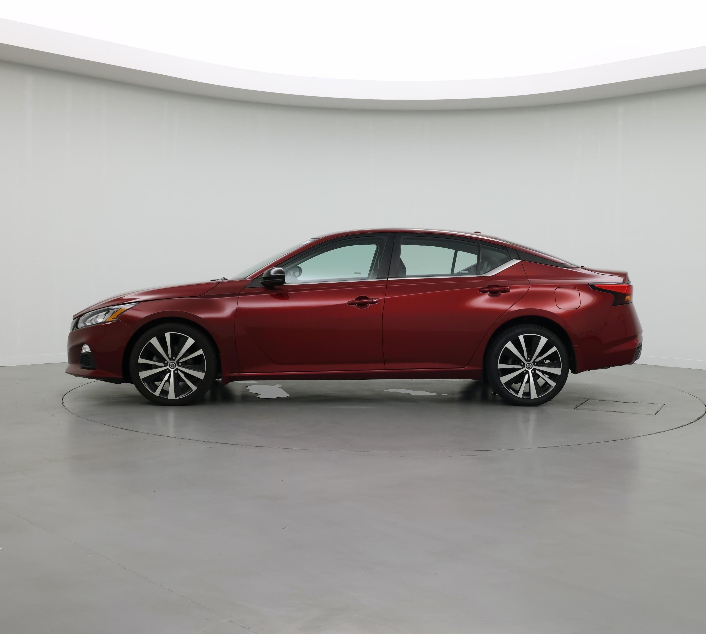Thumbnail: 2021 Nissan Altima - 3