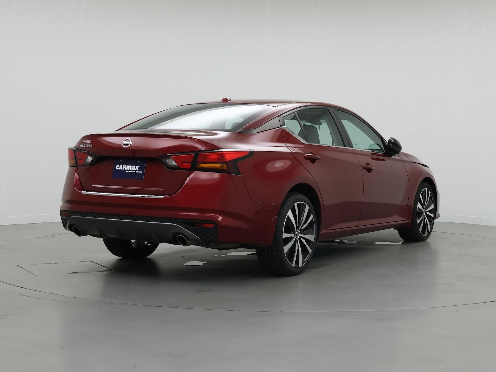 2021 Nissan Altima SR - Photo 9