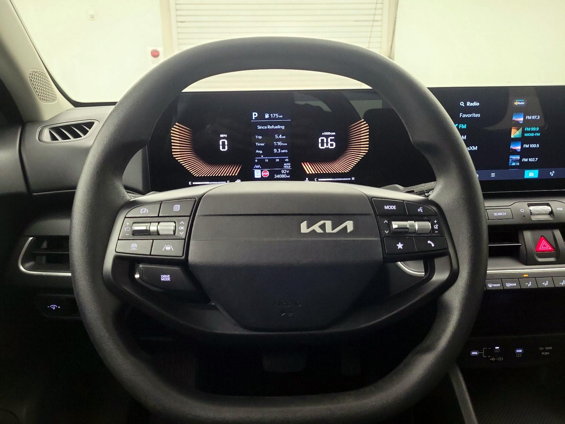 Thumbnail: 2025 Kia K4 - 10