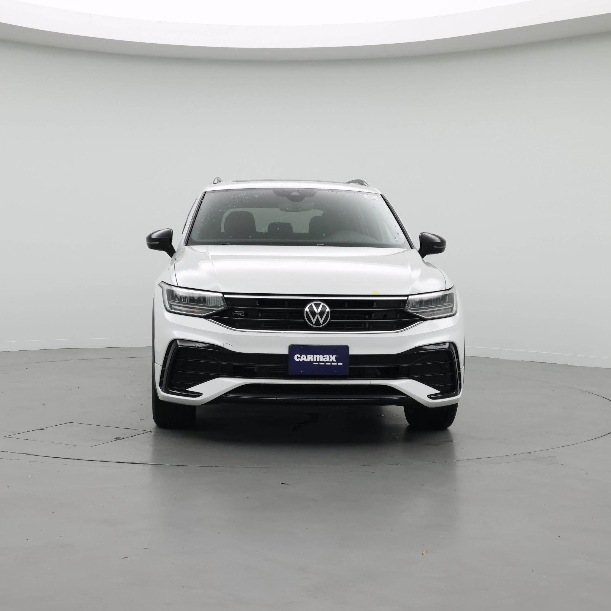 Thumbnail: 2023 Volkswagen Tiguan - 5