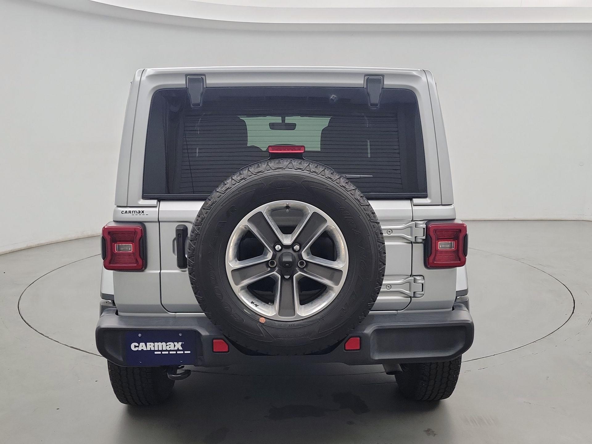 Thumbnail: 2022 Jeep Wrangler - 6