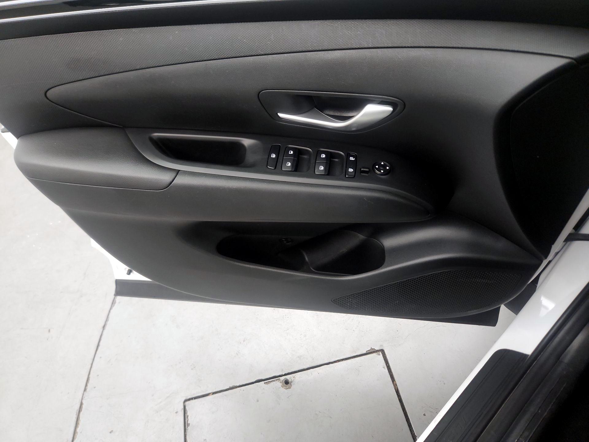 Thumbnail: 2024 Hyundai Tucson - 10