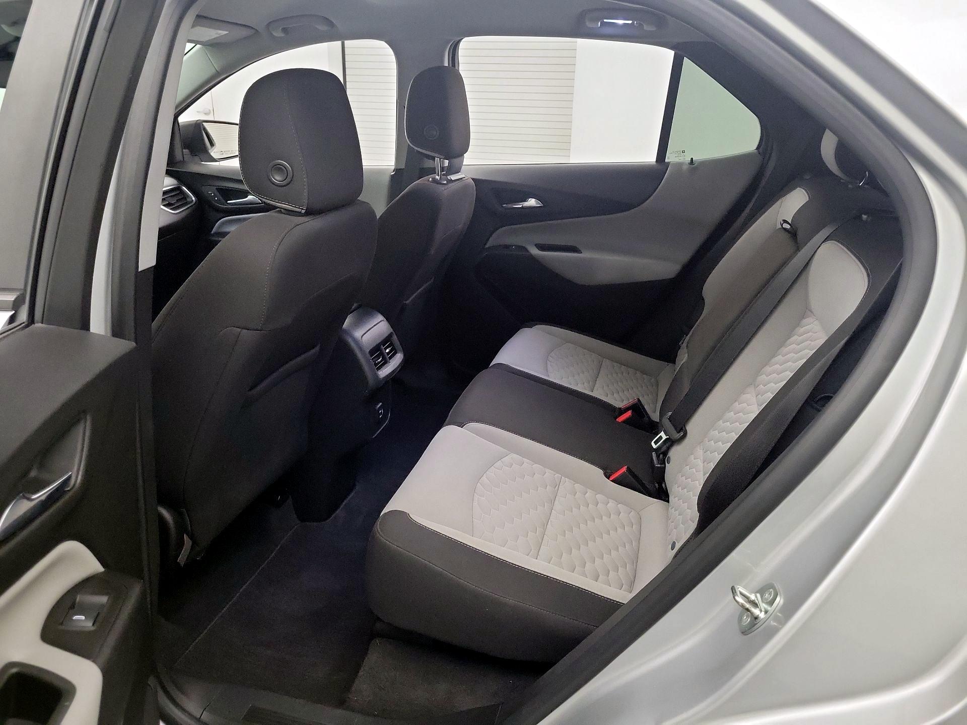 Thumbnail: 2020 Chevrolet Equinox - 17