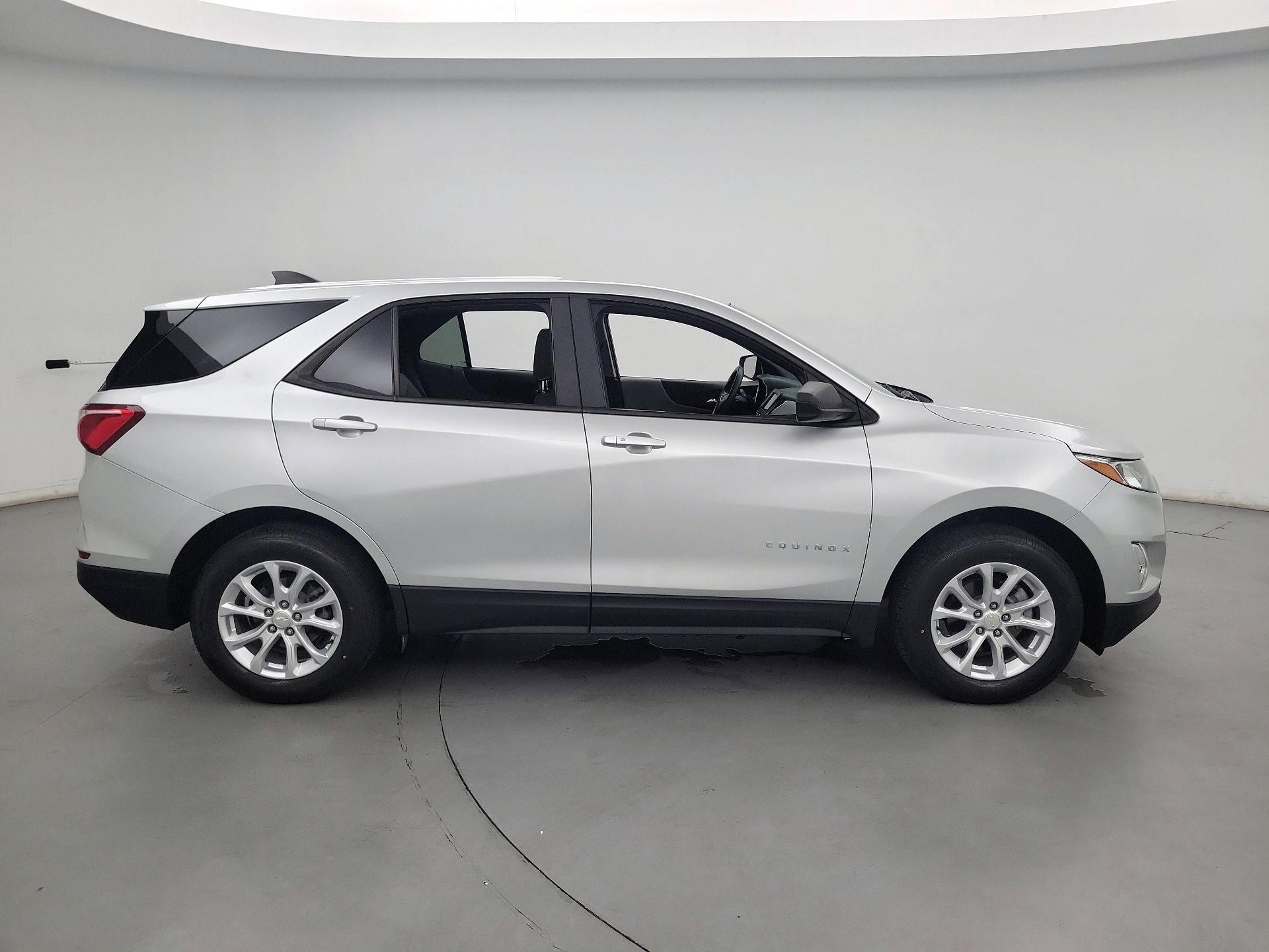 Thumbnail: 2020 Chevrolet Equinox - 4