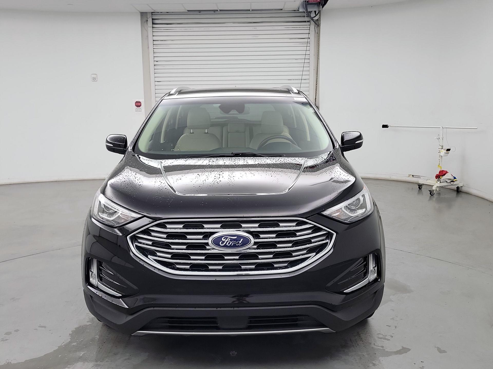 Thumbnail: 2020 Ford Edge - 2