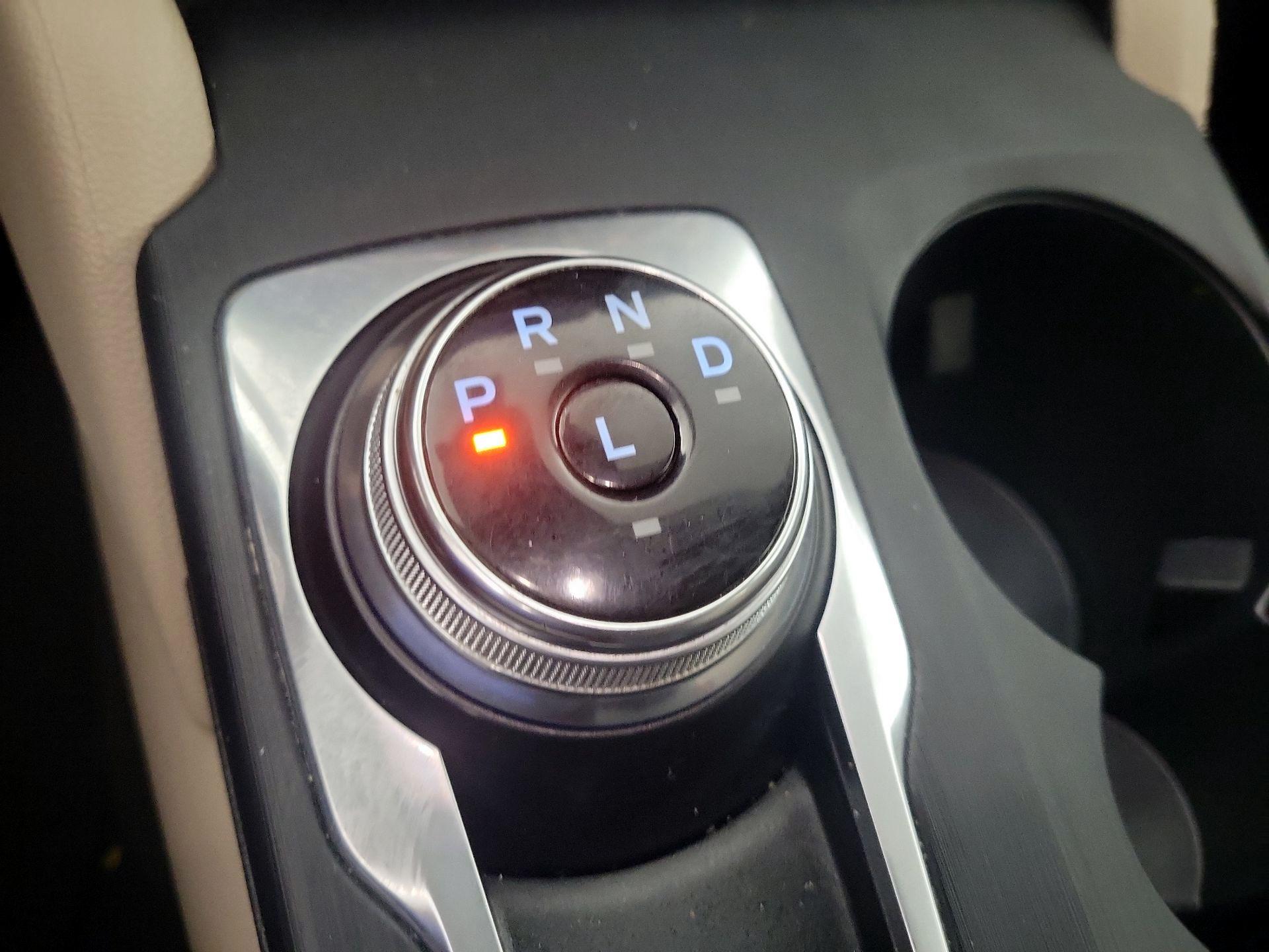 Thumbnail: 2021 Ford Escape - 17