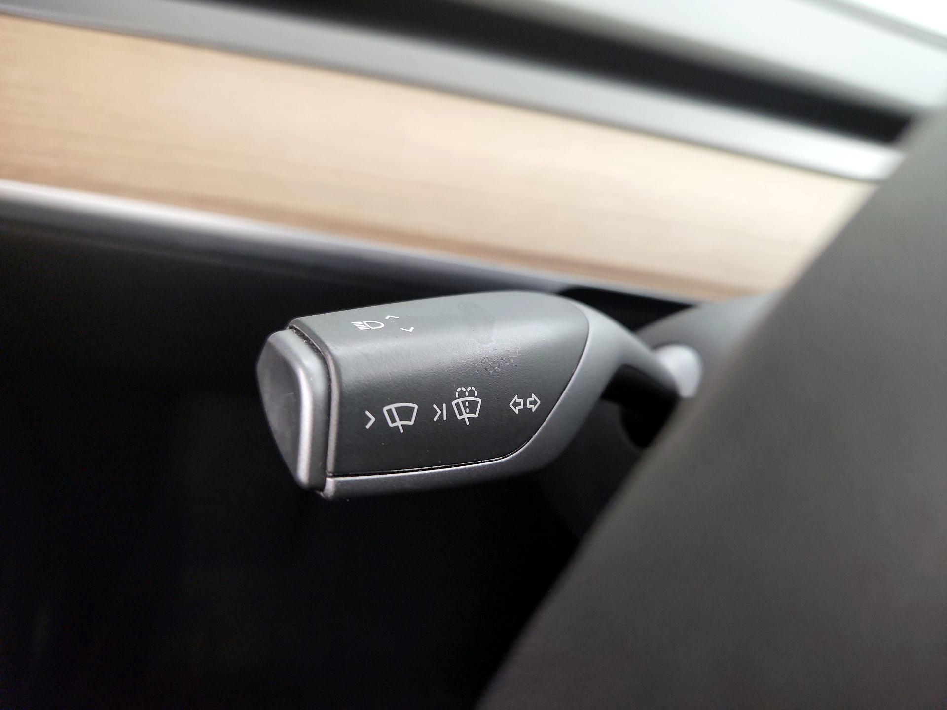 Thumbnail: 2021 Tesla Model 3 - 13