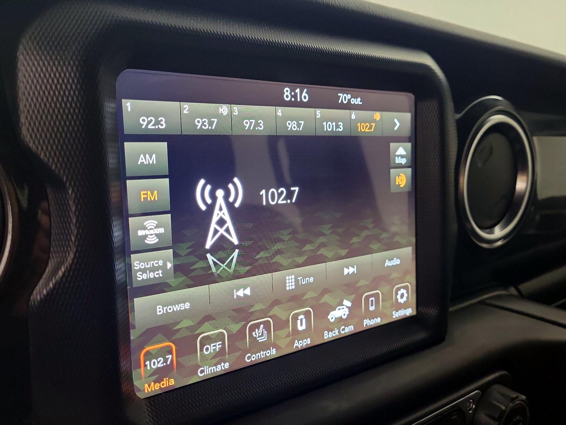 Thumbnail: 2023 Jeep Wrangler - 14