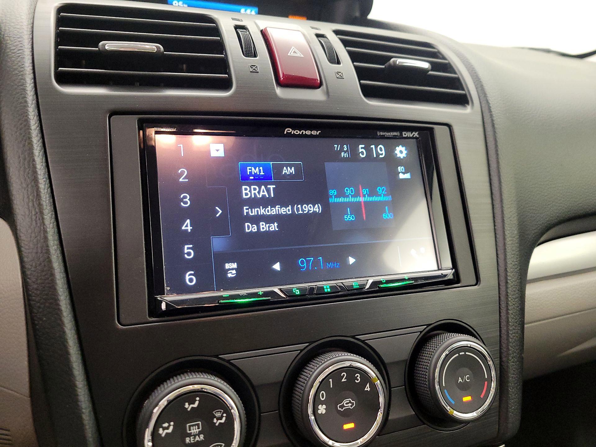 Thumbnail: 2015 Subaru Forester - 15