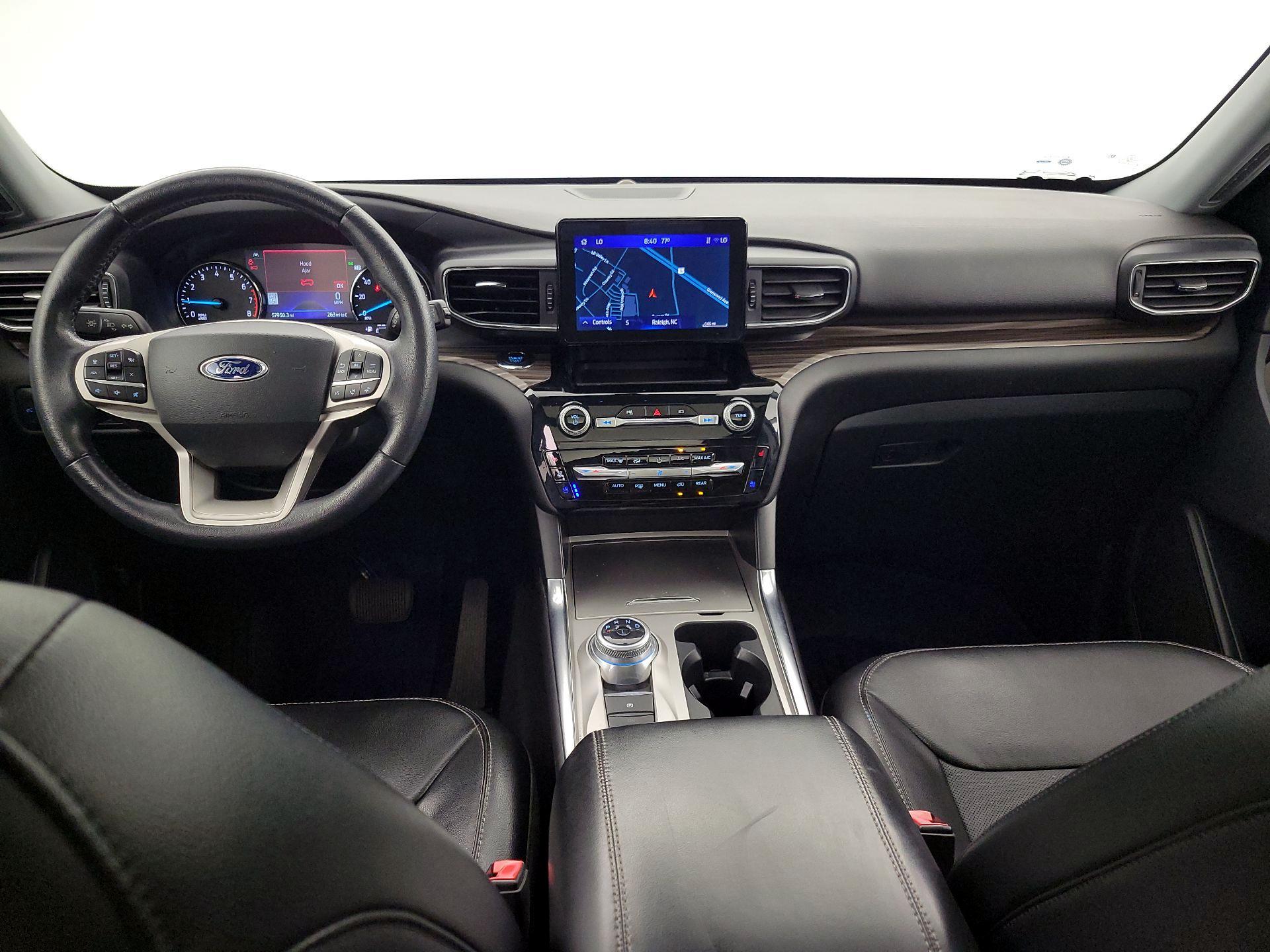 Thumbnail: 2022 Ford Explorer - 9