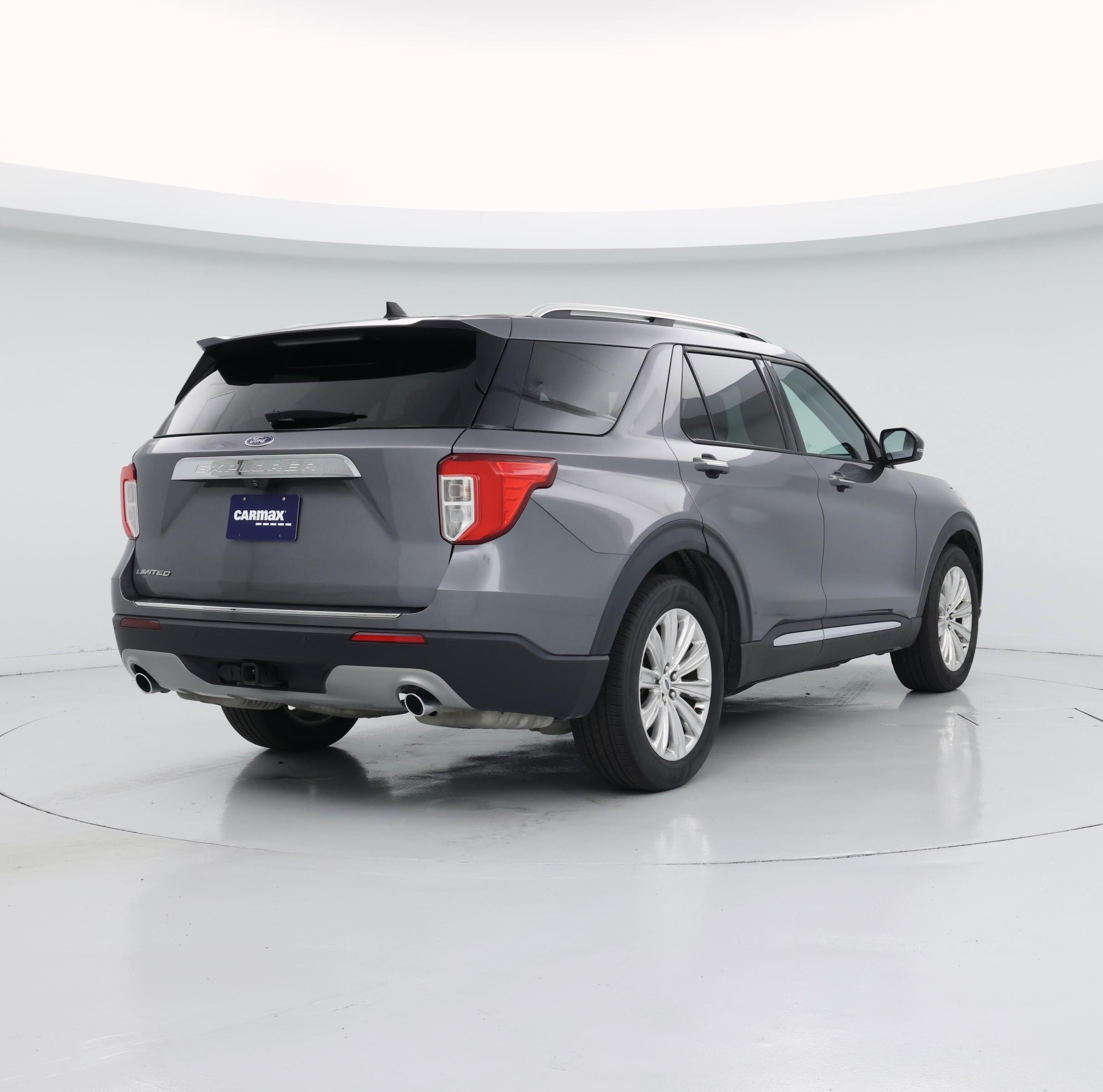 Thumbnail: 2022 Ford Explorer - 8