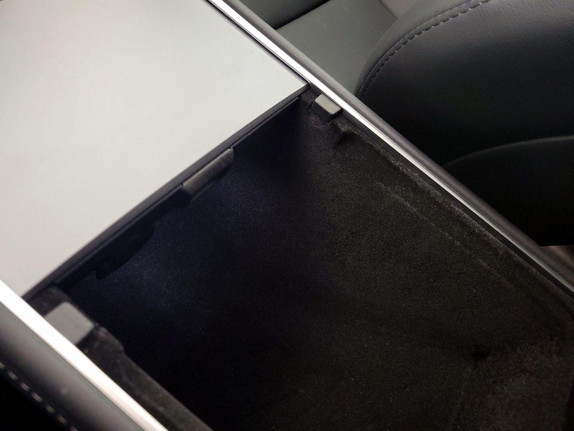 Thumbnail: 2024 Tesla Model Y - 18