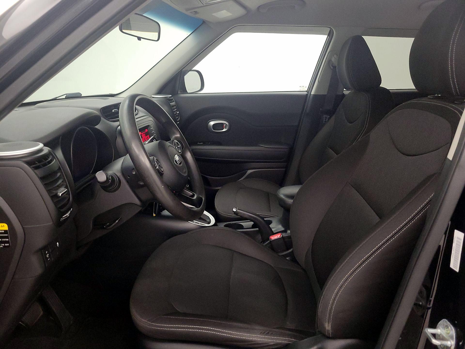 Thumbnail: 2016 Kia Soul - 11
