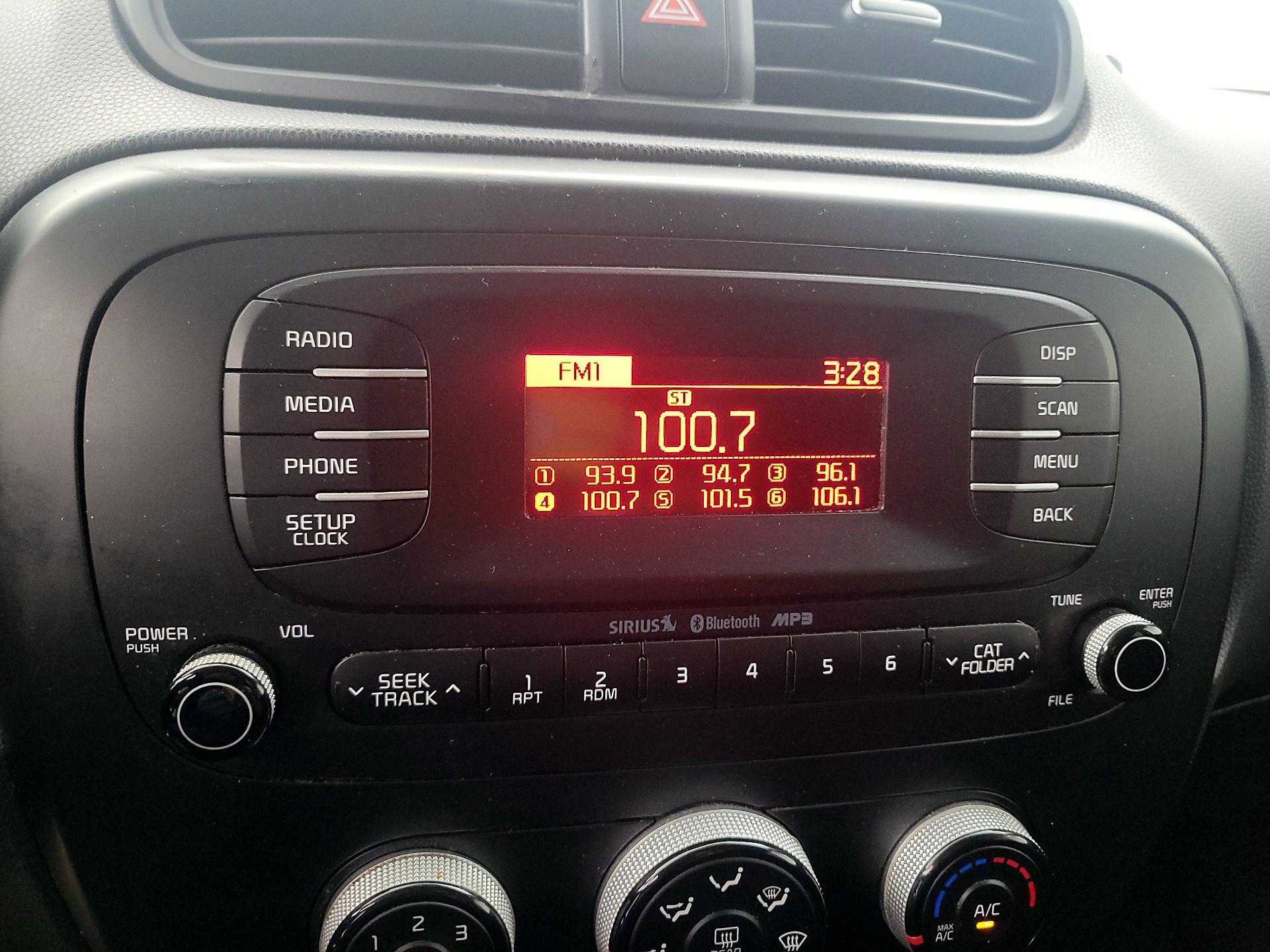 Thumbnail: 2016 Kia Soul - 14