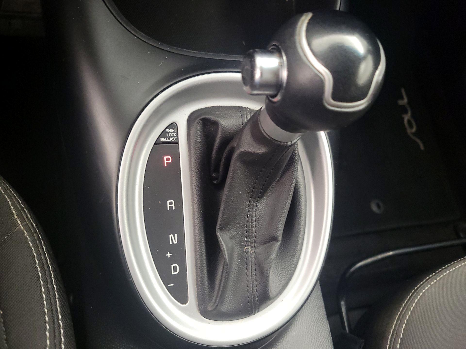 Thumbnail: 2016 Kia Soul - 15