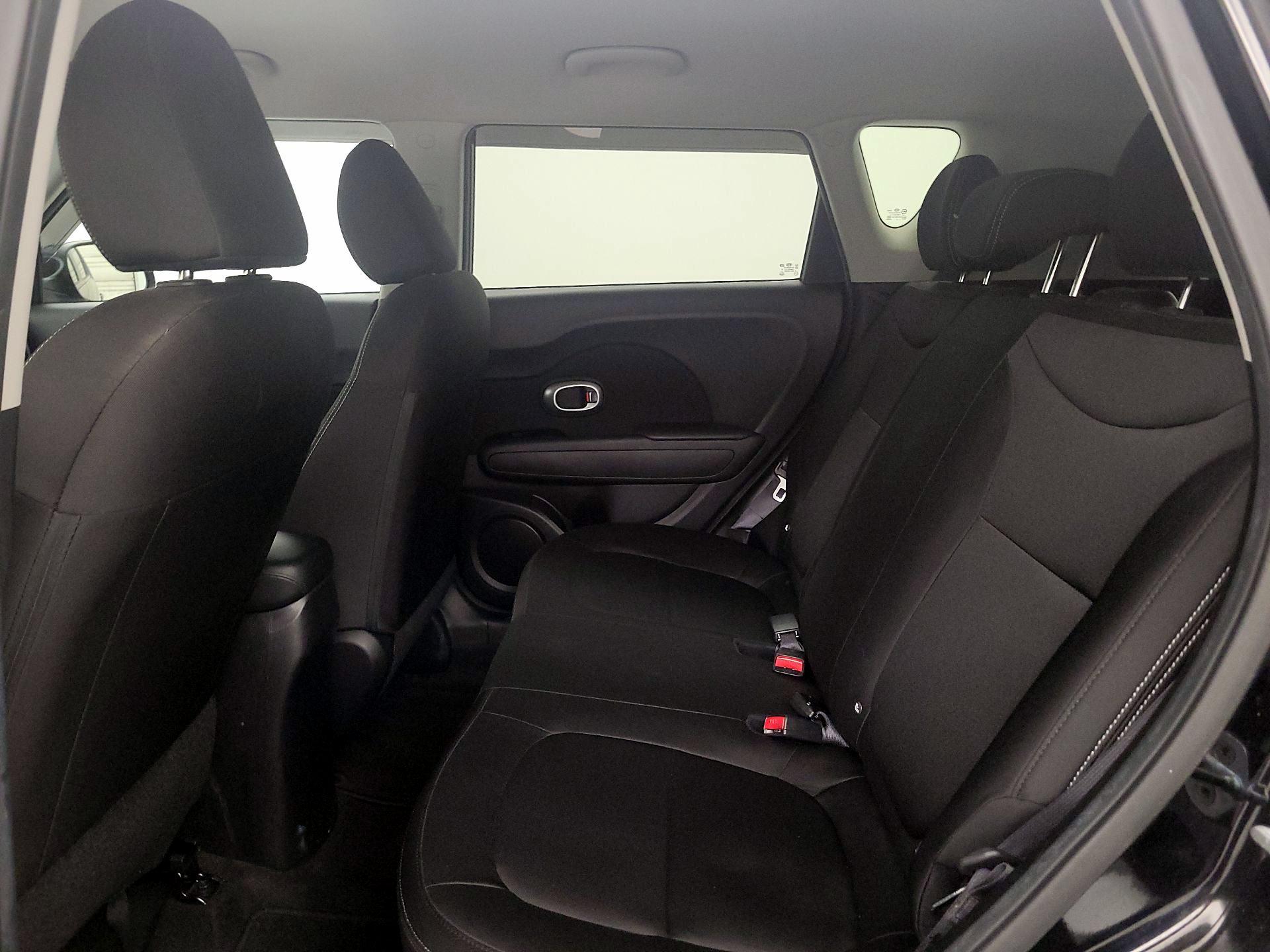 Thumbnail: 2016 Kia Soul - 18